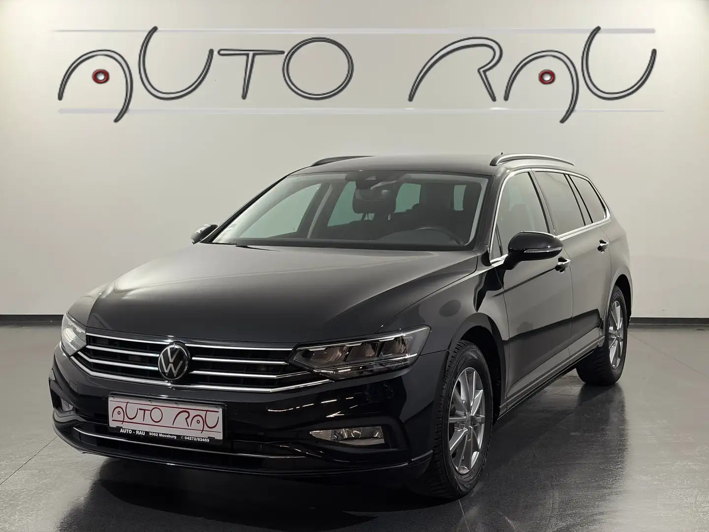 Volkswagen Passat Variant 2.0 TDI SCR Business *LED*ACC*NAVI* Schwarz - 1