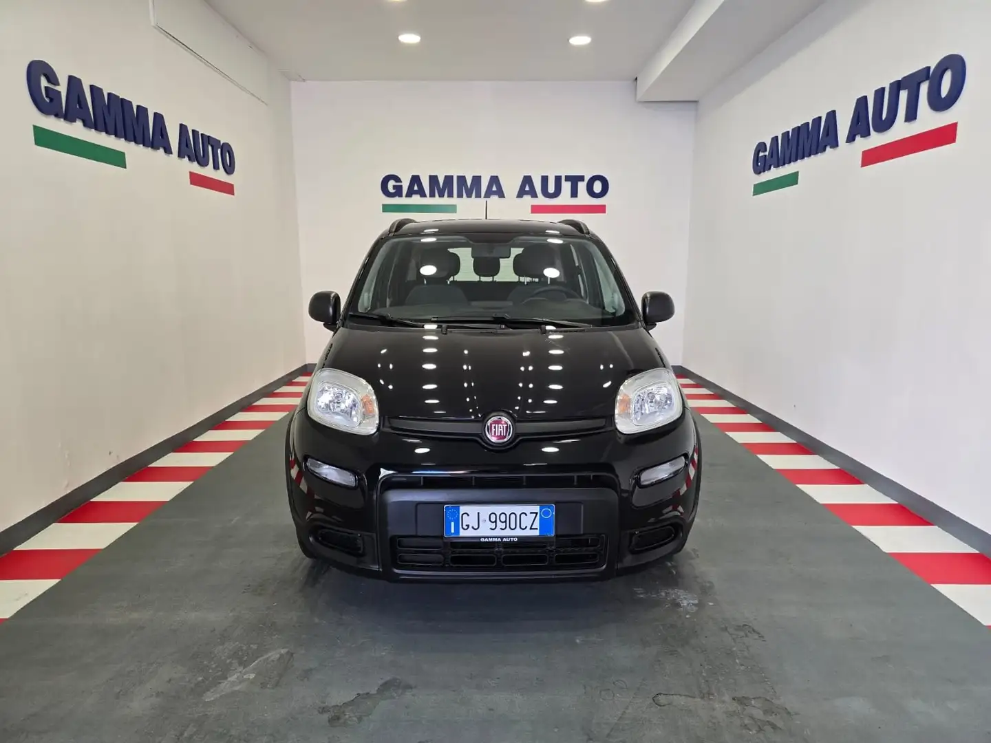 Fiat Panda 1.0 HYBRID CROSS 5°POSTO U CONNECT KM 26.300 Nero - 1