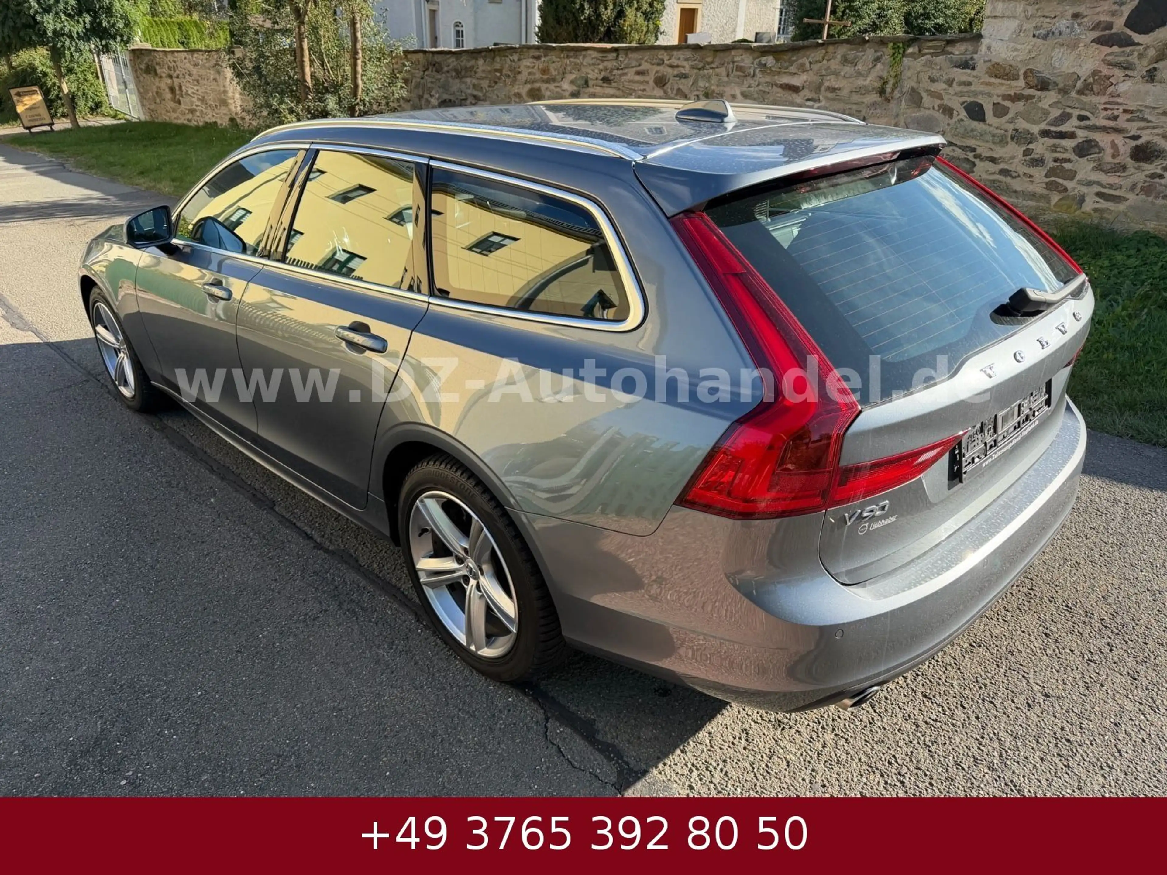 Volvo V90 Kombi Momentum 95 tkm 1.Hand — photo 3