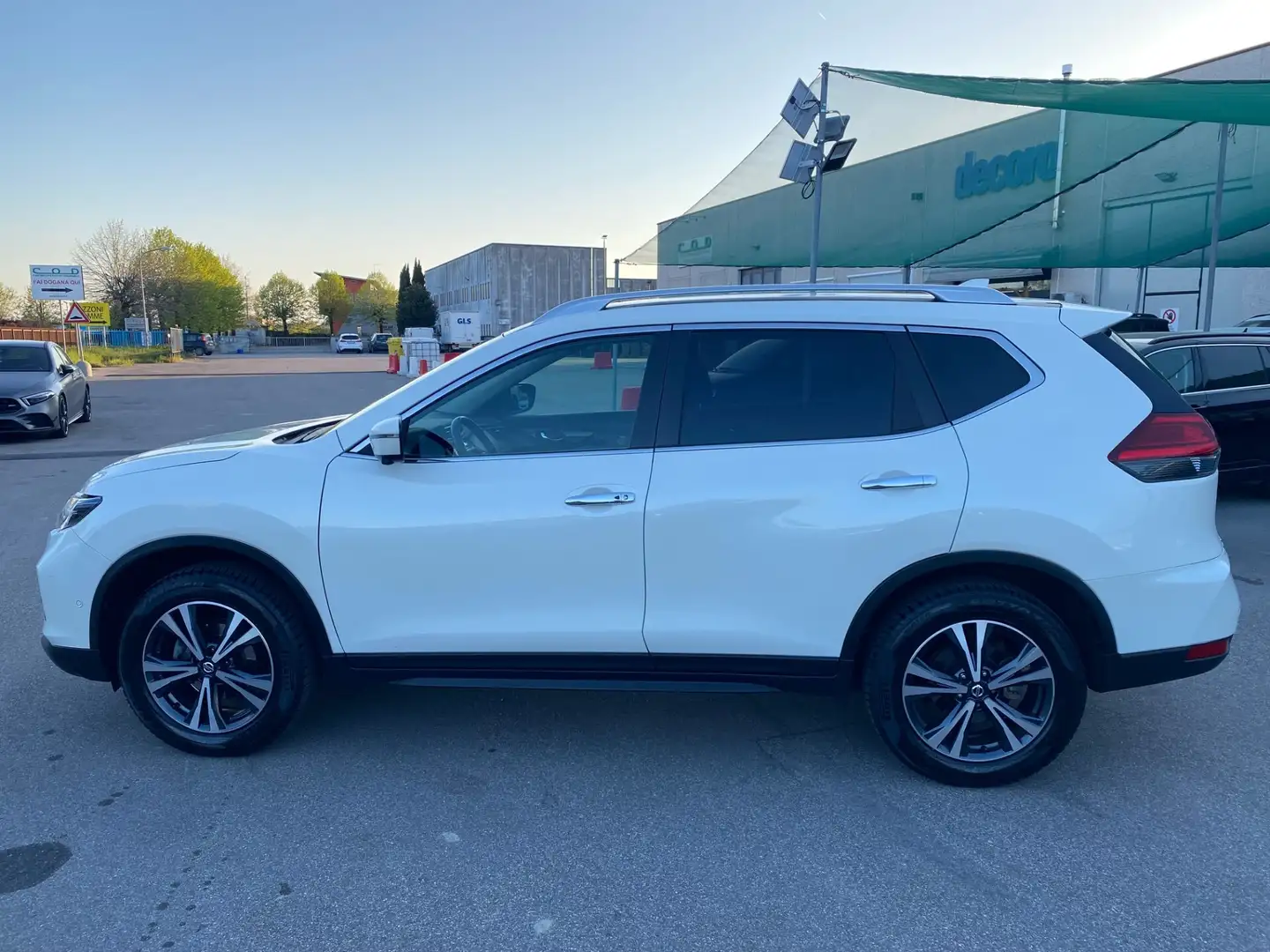 Nissan X-Trail DIG-T 160 2WD DCT N-Connecta Bianco - 2