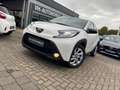 Toyota Aygo 17ALU*APPLE&ANDROID*KLIMAAT*RÜCKFAHRKAMERA*Sihz Weiß - thumbnail 2