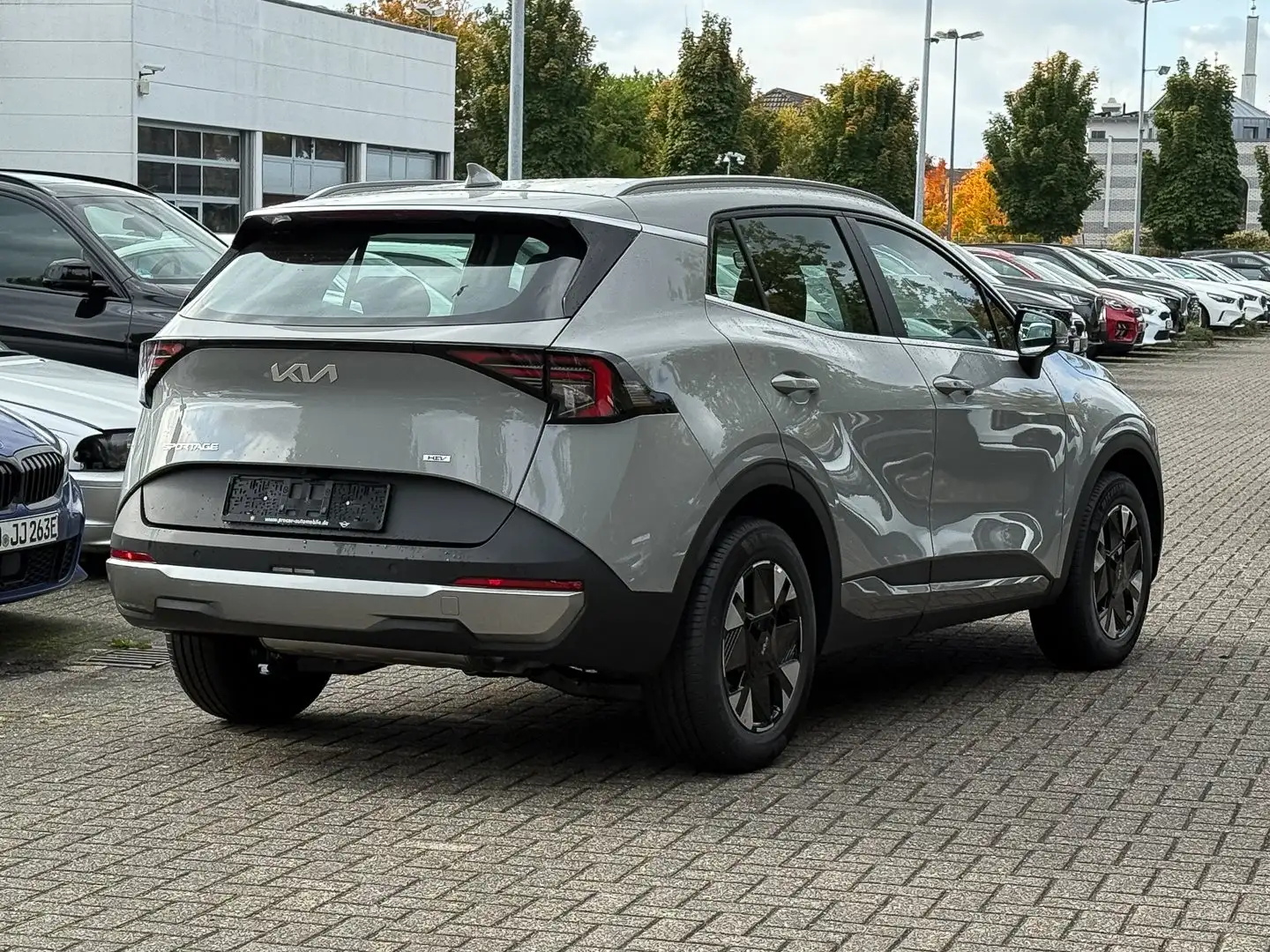 Kia Sportage Hybrid 1.6 T-GDI Core Kamera Navi Gris - 2