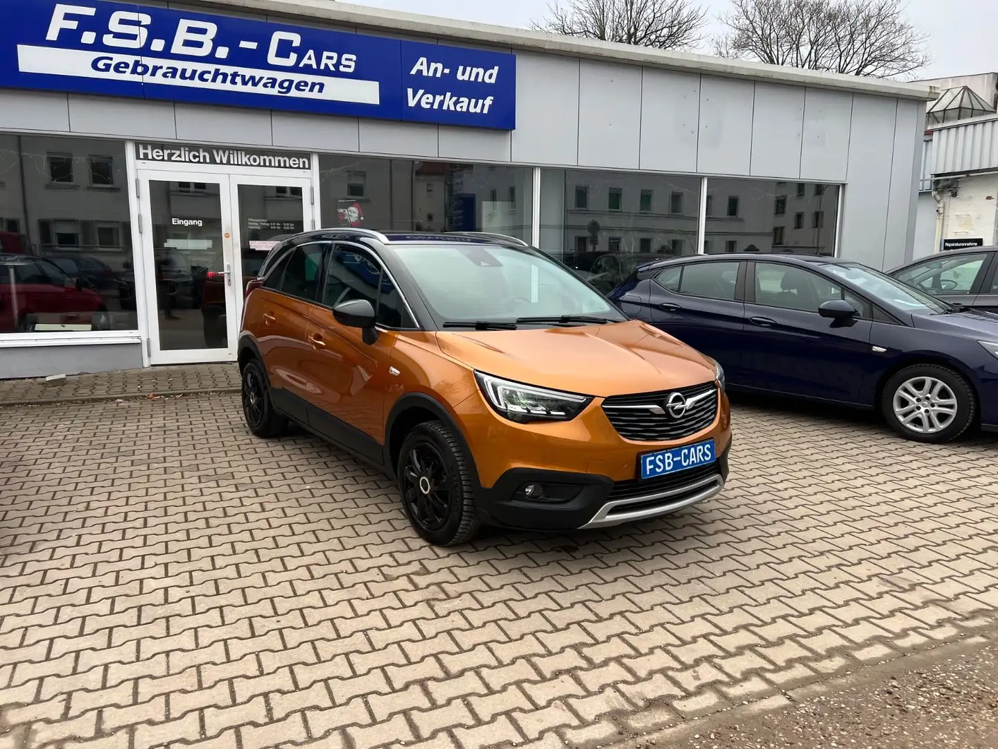 Opel Crossland X Navi Teilleder LED Orange - 1