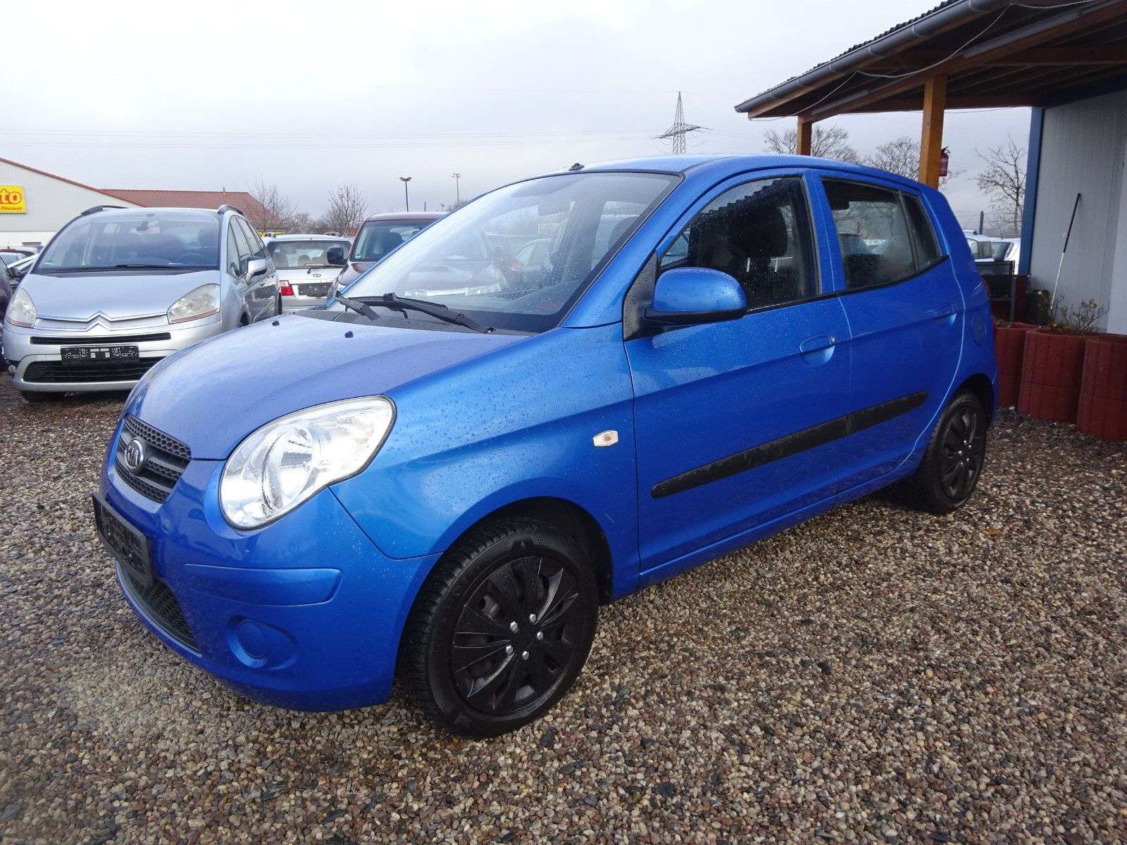 Second hand Kia Picanto 1.1