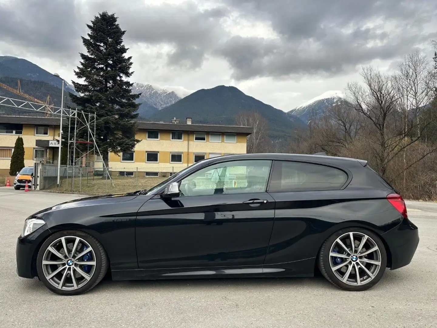 BMW 135 M135i xDrive Aut. Negru - 1