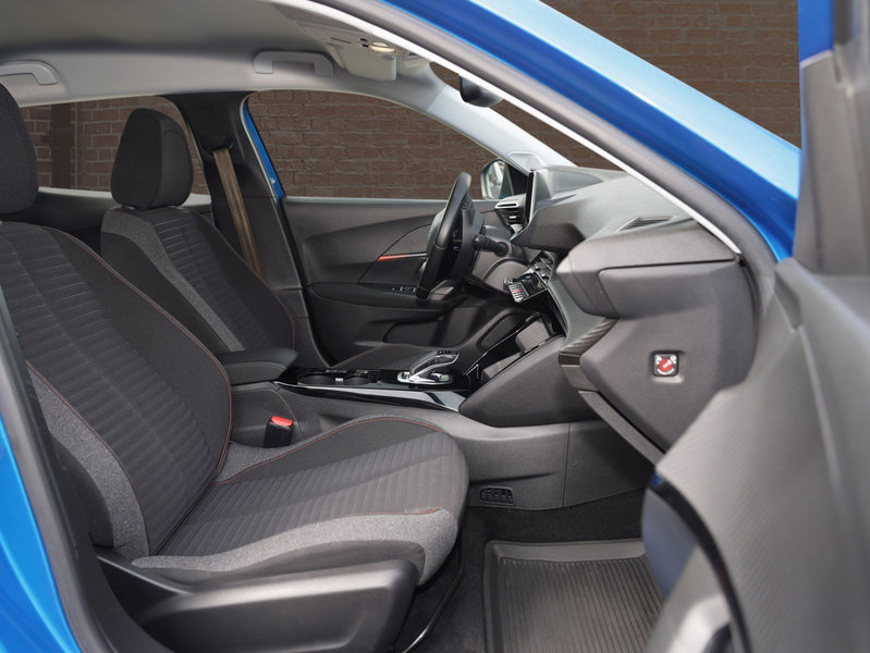 Peugeot e-2008 Active *SHZ*Navi* — photo 7