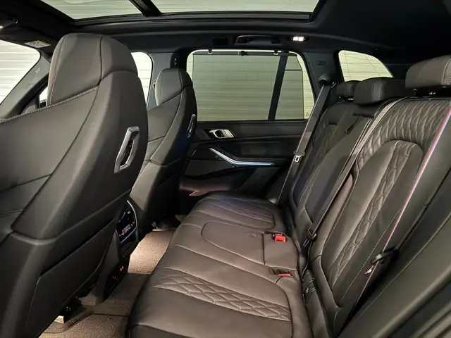 BMW X5 50e M-PRO / TRAVEL / INNO / M-SEAT / 22" / Softcl. Ansicht 21