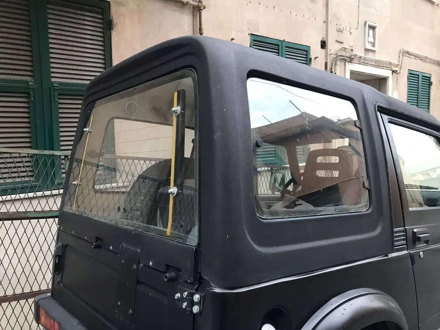 Suzuki Santana 413 cabrio tetto in resina Nero - 2