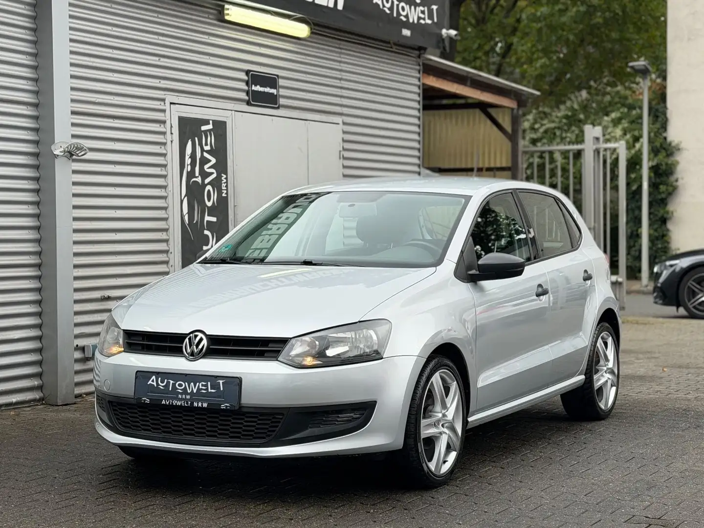 Volkswagen Polo 1.2 Diesel Trendline *2-HAND*17-ZOLL*KLIMA* Silber - 2