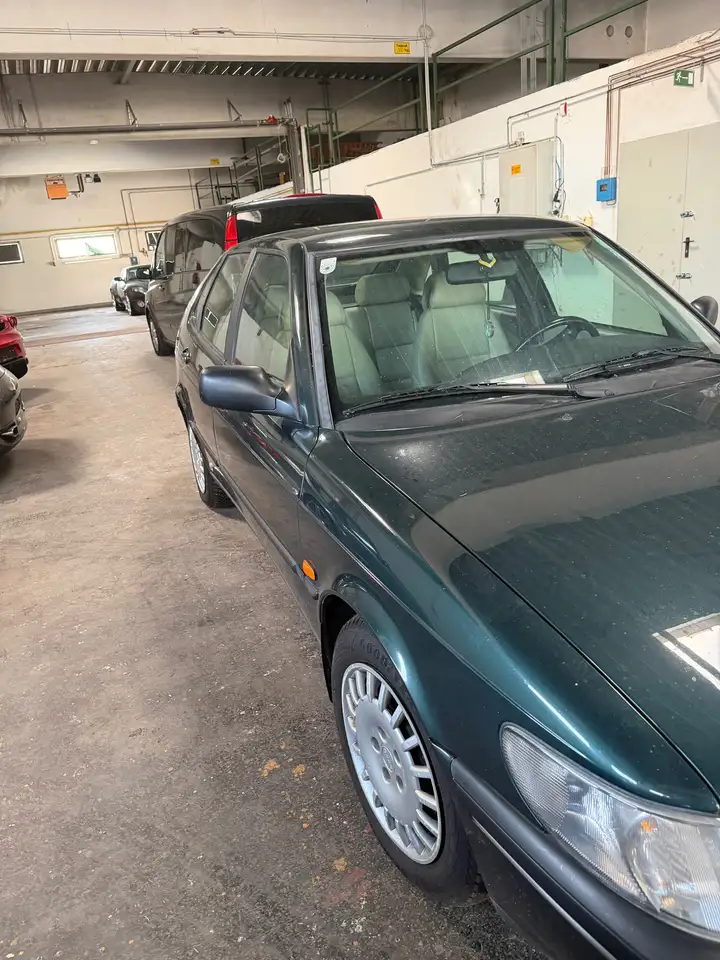Saab 900 2,3i S Aut., foto 3