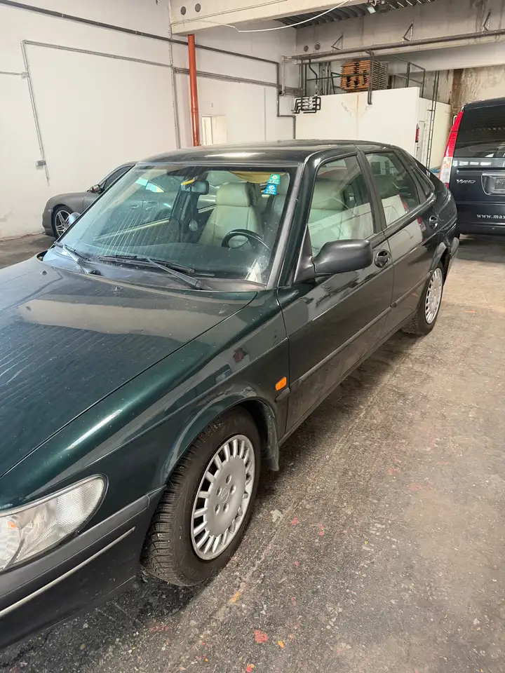 Saab 900 2,3i S Aut., foto 2