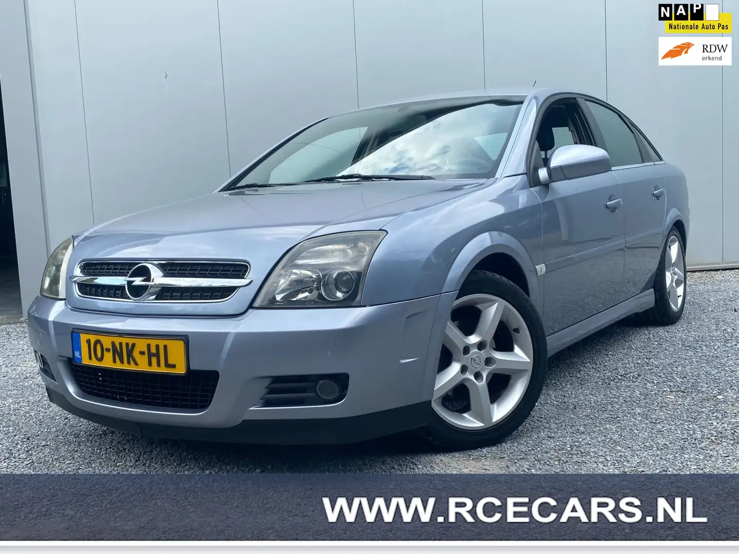 Opel Vectra GTS 1.8-16V Origineel NL Auto N.A.P Trekhaak KM: 6 Grijs - 1