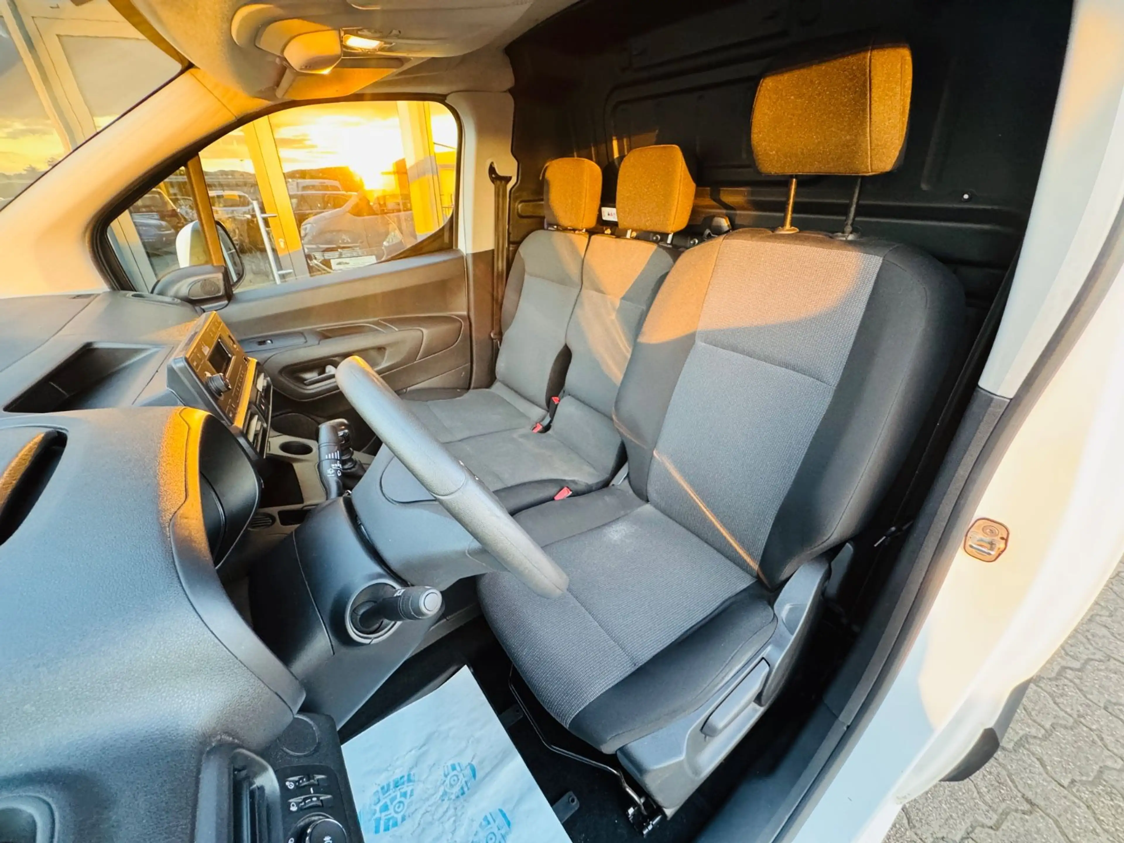 Opel Combo E Cargo Edition erhöhte Nutzlast XL — photo 12
