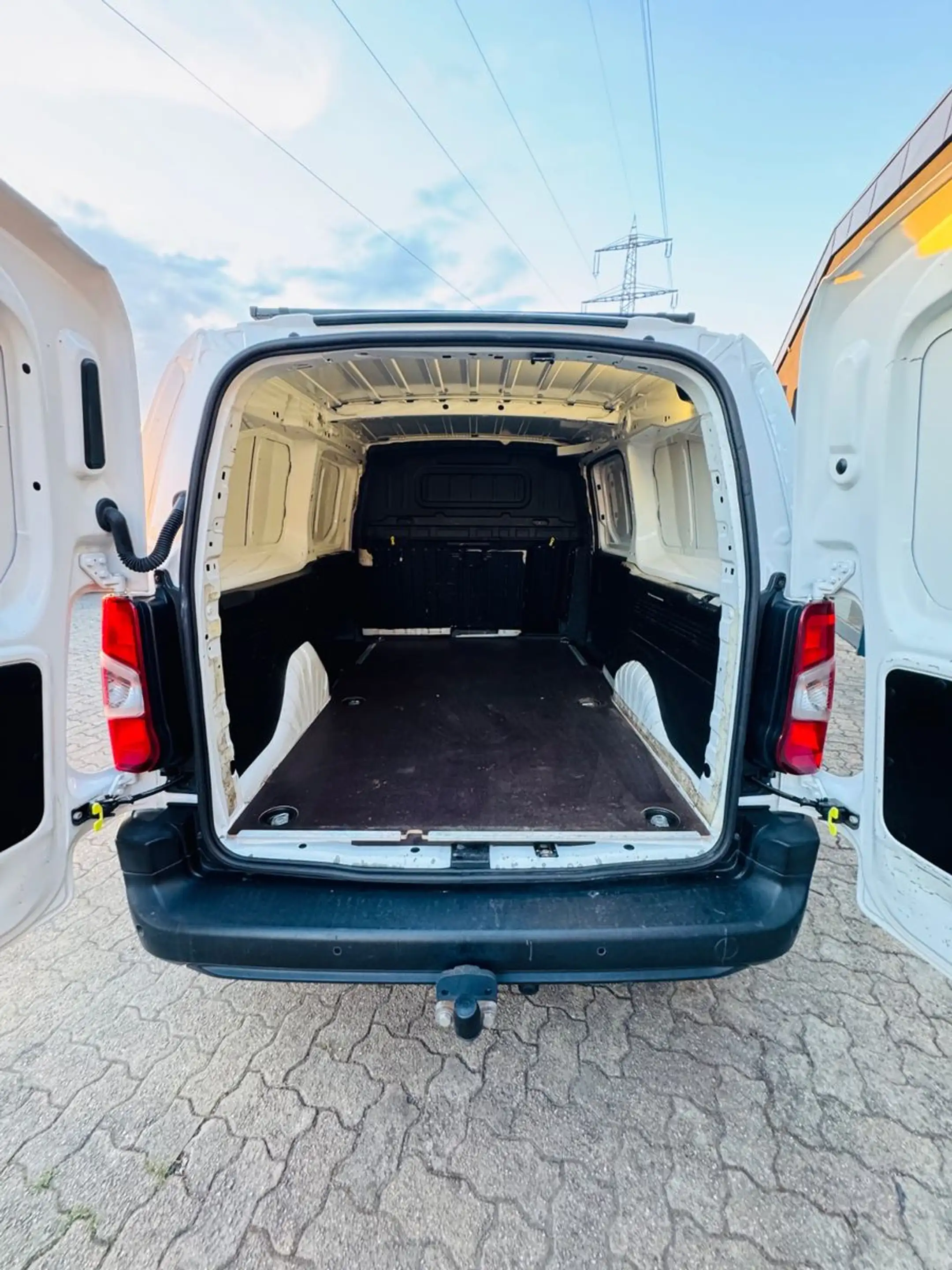 Opel Combo E Cargo Edition erhöhte Nutzlast XL — photo 8
