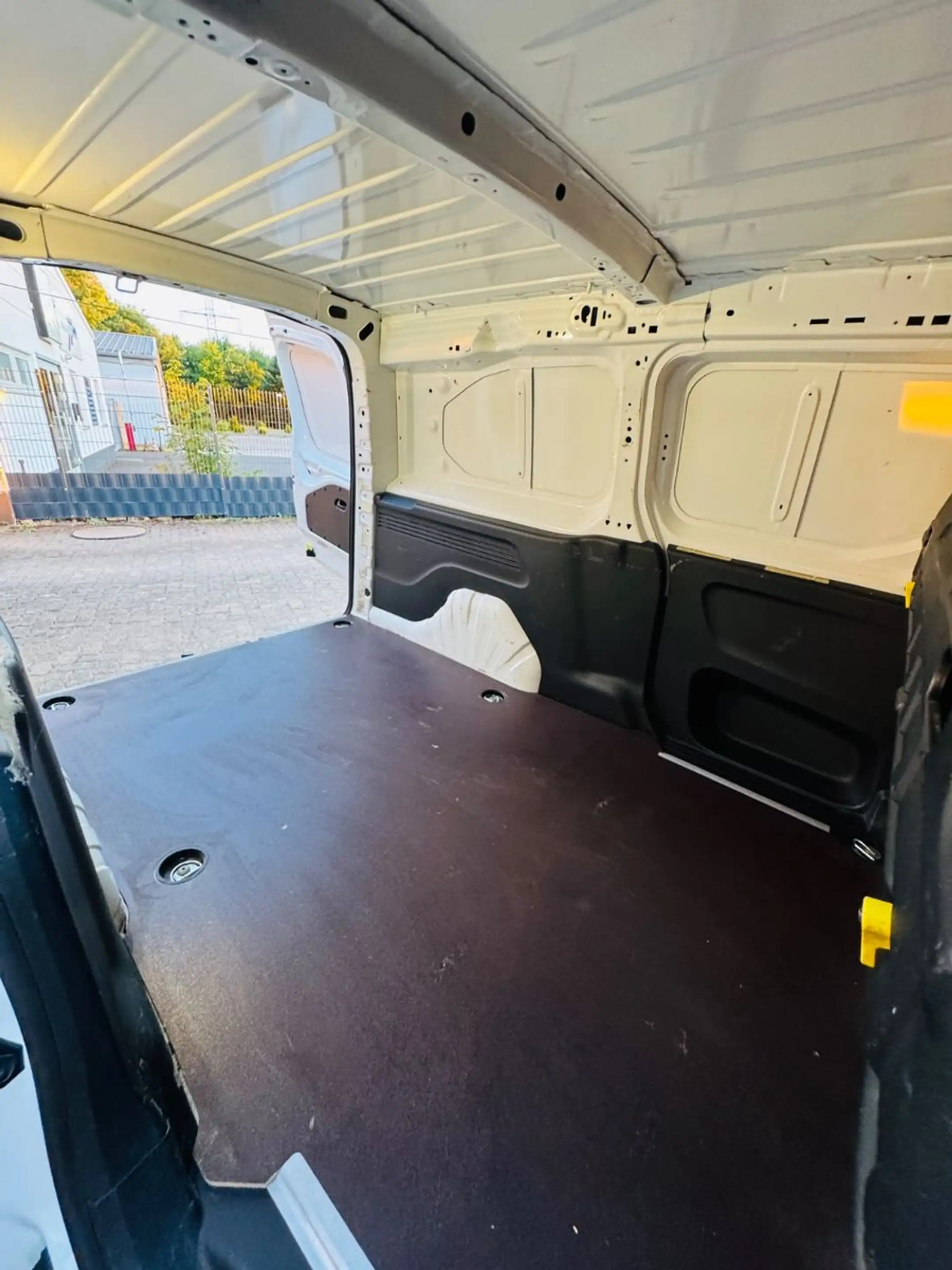 Opel Combo E Cargo Edition erhöhte Nutzlast XL — photo 9