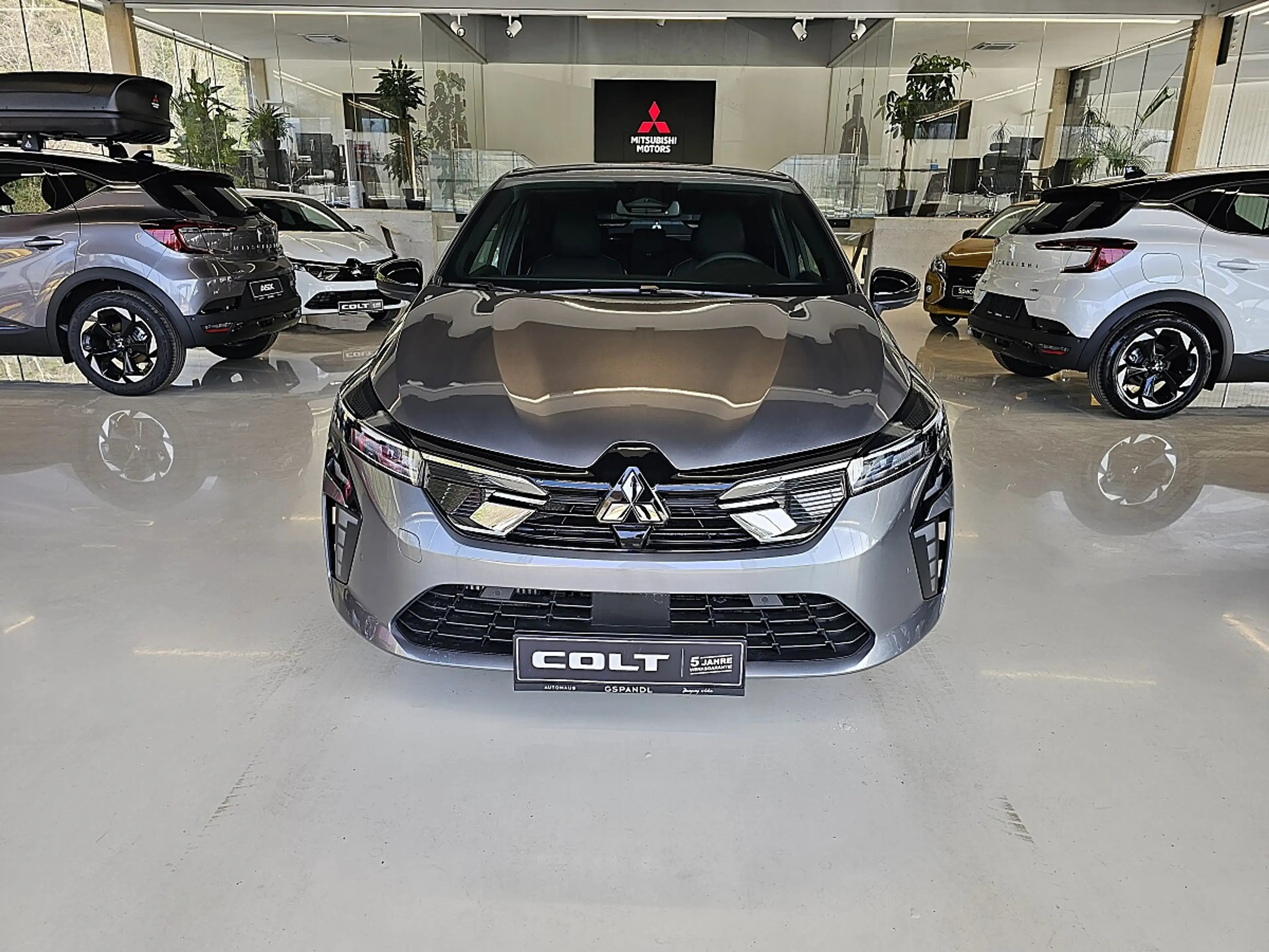 Mitsubishi Colt 1,0 MPI-T Intense — photo 3