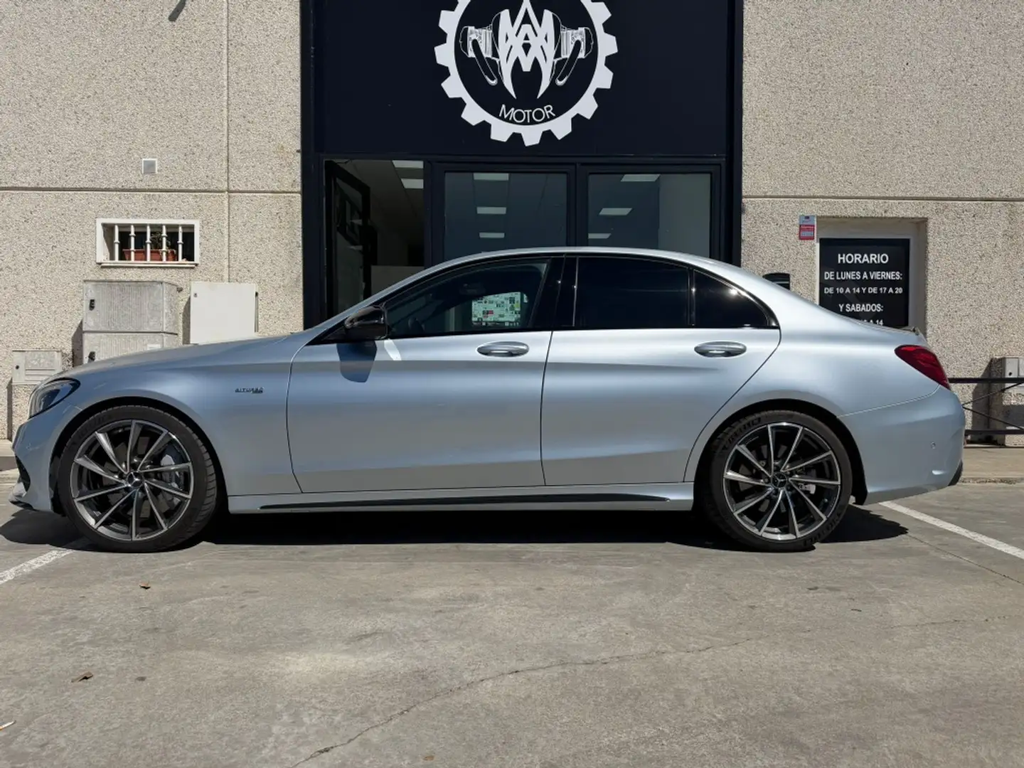 Mercedes-Benz C 43 AMG 4Matic 7G Plus Plateado - 2