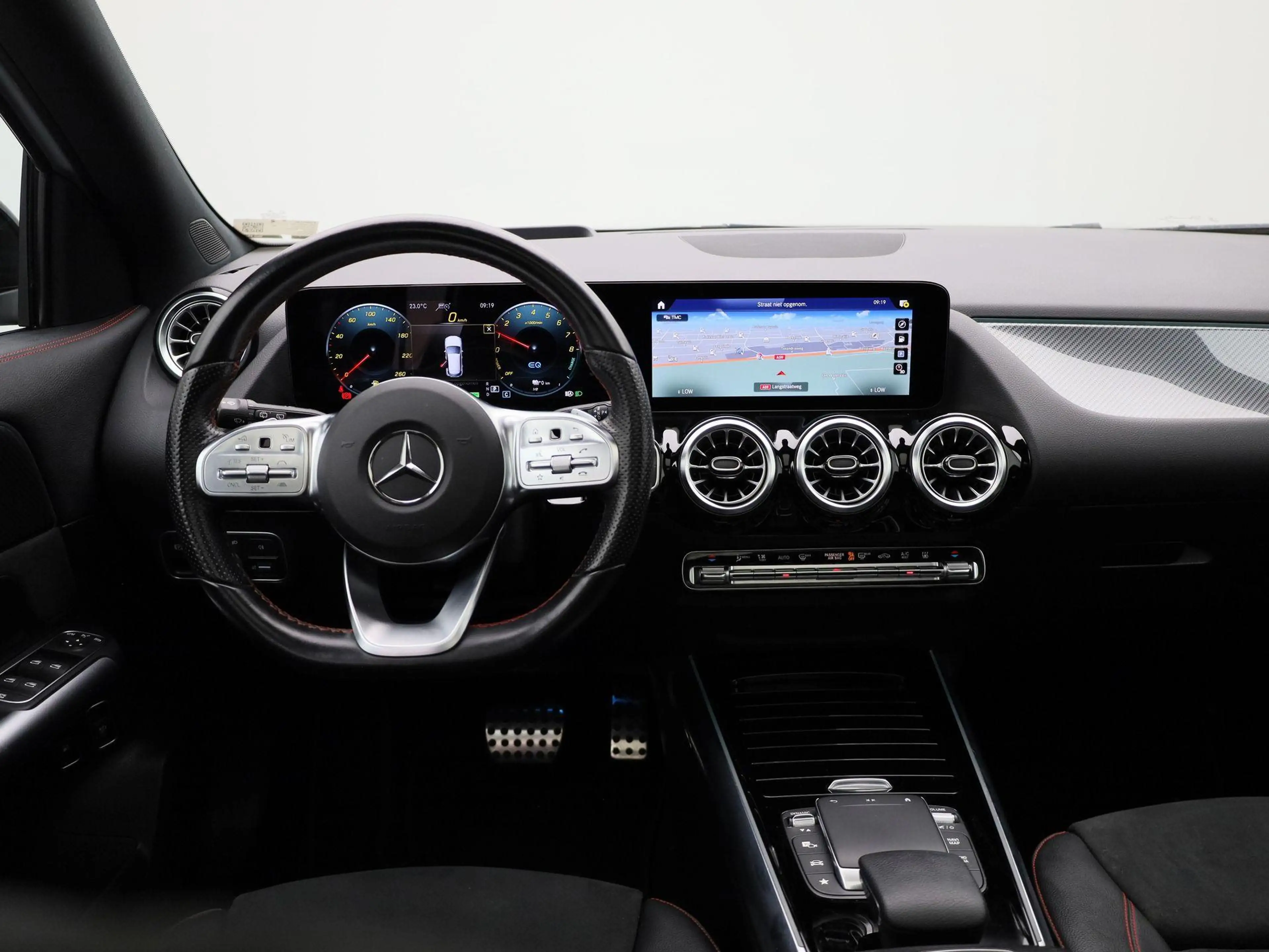 Mercedes-Benz GLA 250 e AMG Line Premium Plus | Automaat | Panorama dak — photo 7