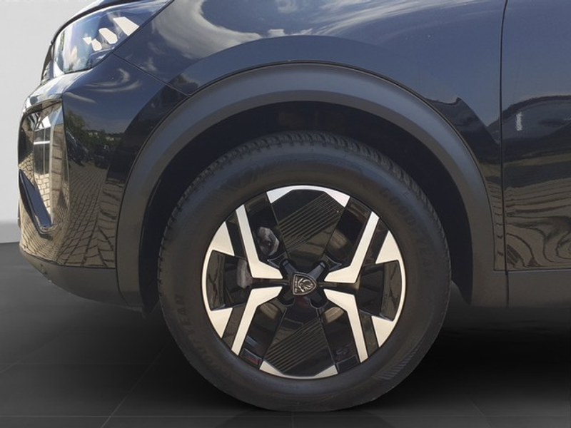 Peugeot 2008 GT PureTech 130 EAT8 — photo 7