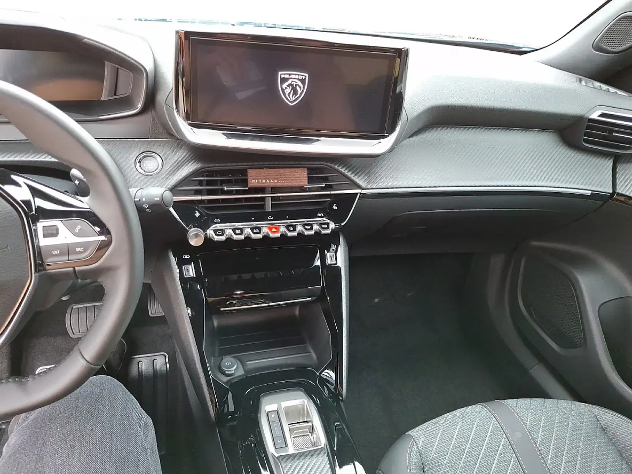 Peugeot 2008 Hybrid 145 e-DCS6 Allure, миниатюра 11