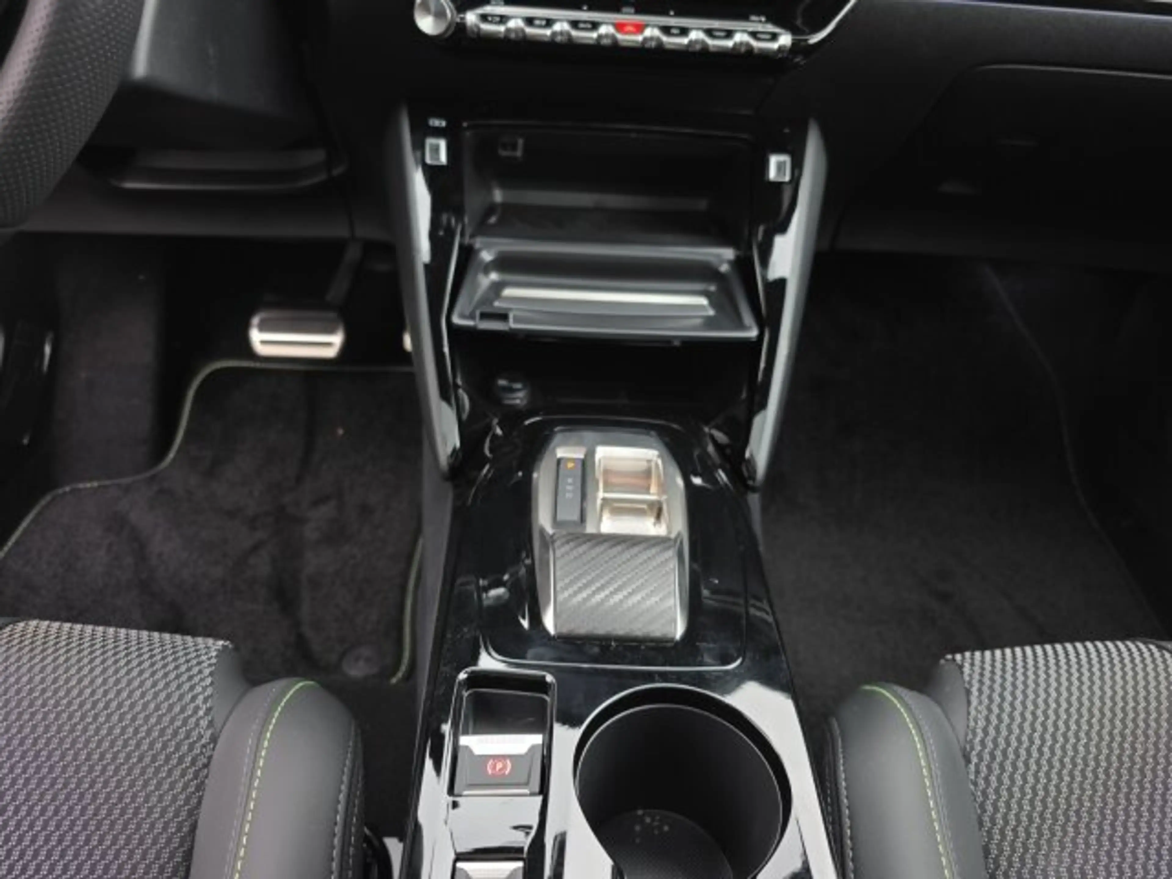 Peugeot 208 208 GT 145 BAR +360°Kamera+Pano-Dach+ACC+LED+ — photo 10