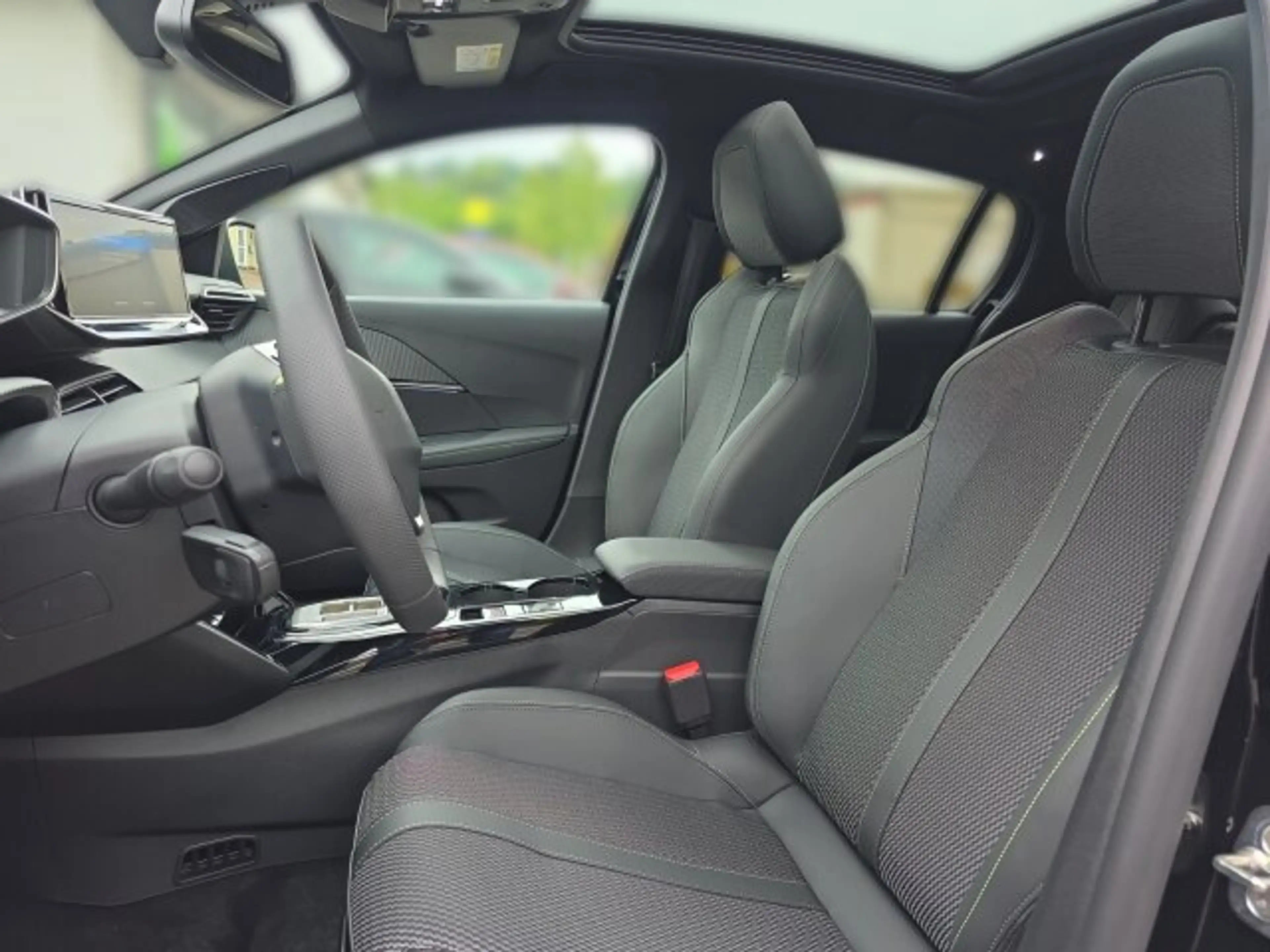 Peugeot 208 208 GT 145 BAR +360°Kamera+Pano-Dach+ACC+LED+ — photo 11