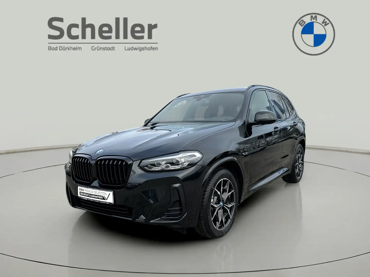 BMW X3 xDrive30e M Sportpaket HiFi DAB LED WLAN Shz Schwarz - 1