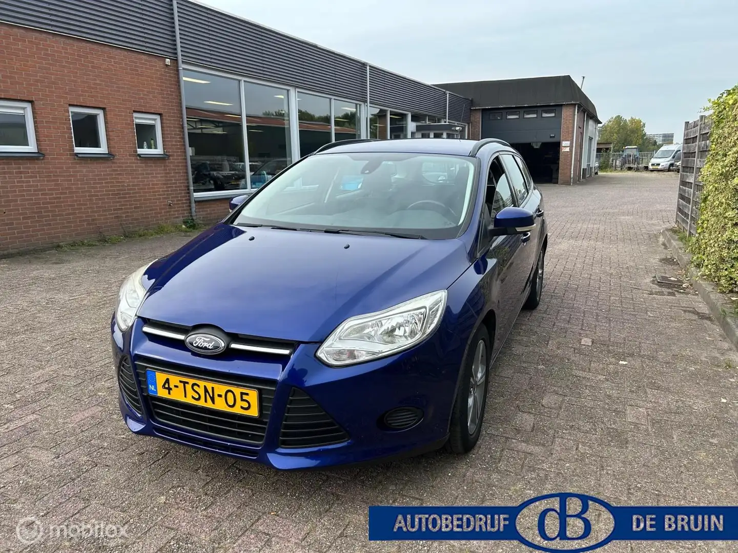 Ford Focus Wagon 1.0 EcoBoost Edition Bleu - 2