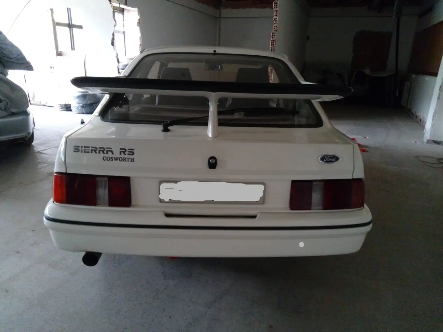 Ford Sierra RS Cosworth bijela - 2