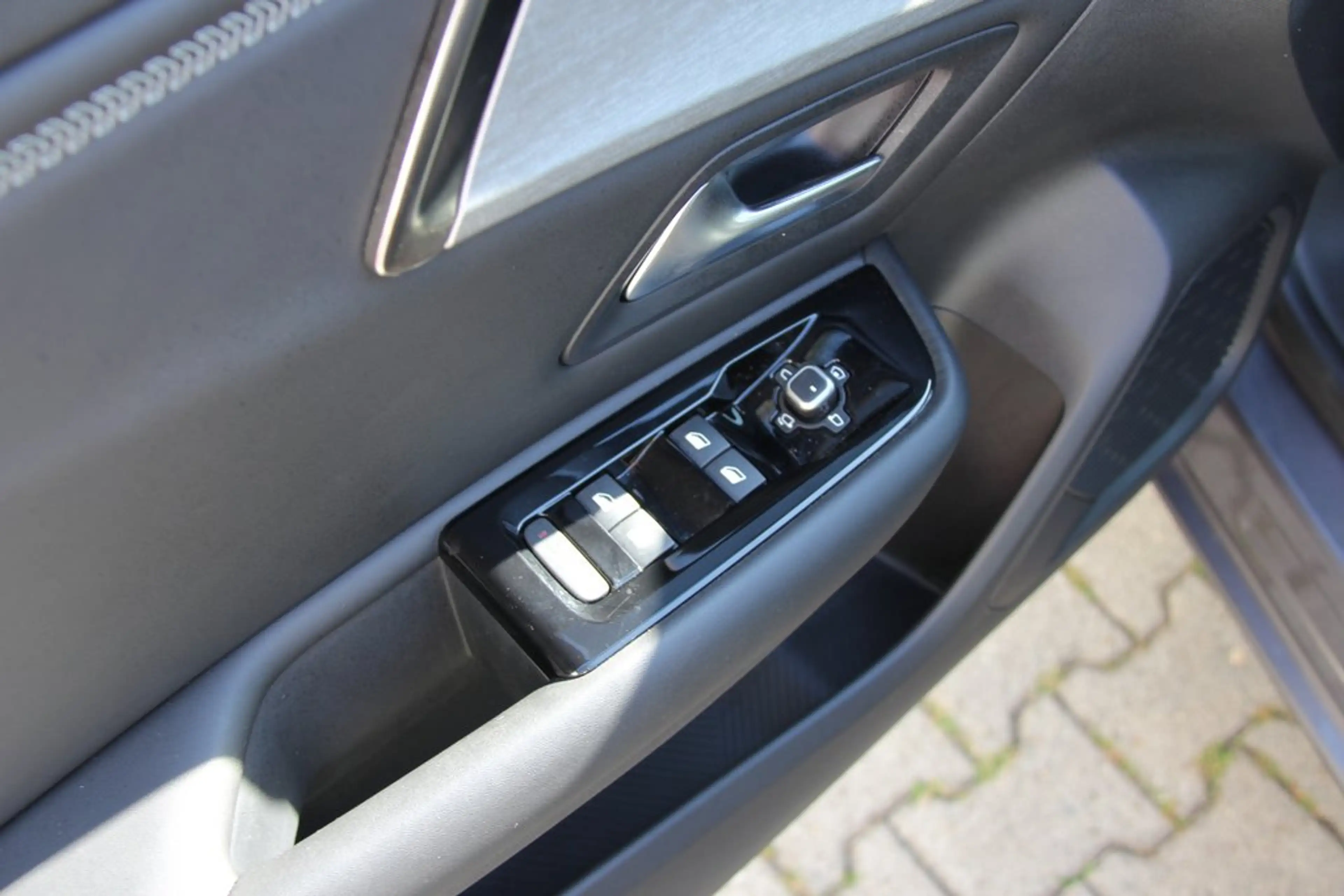 Citroen C5 X LED CAM 19Z TEILLEDER ADAPTempom HUD wireless — photo 11