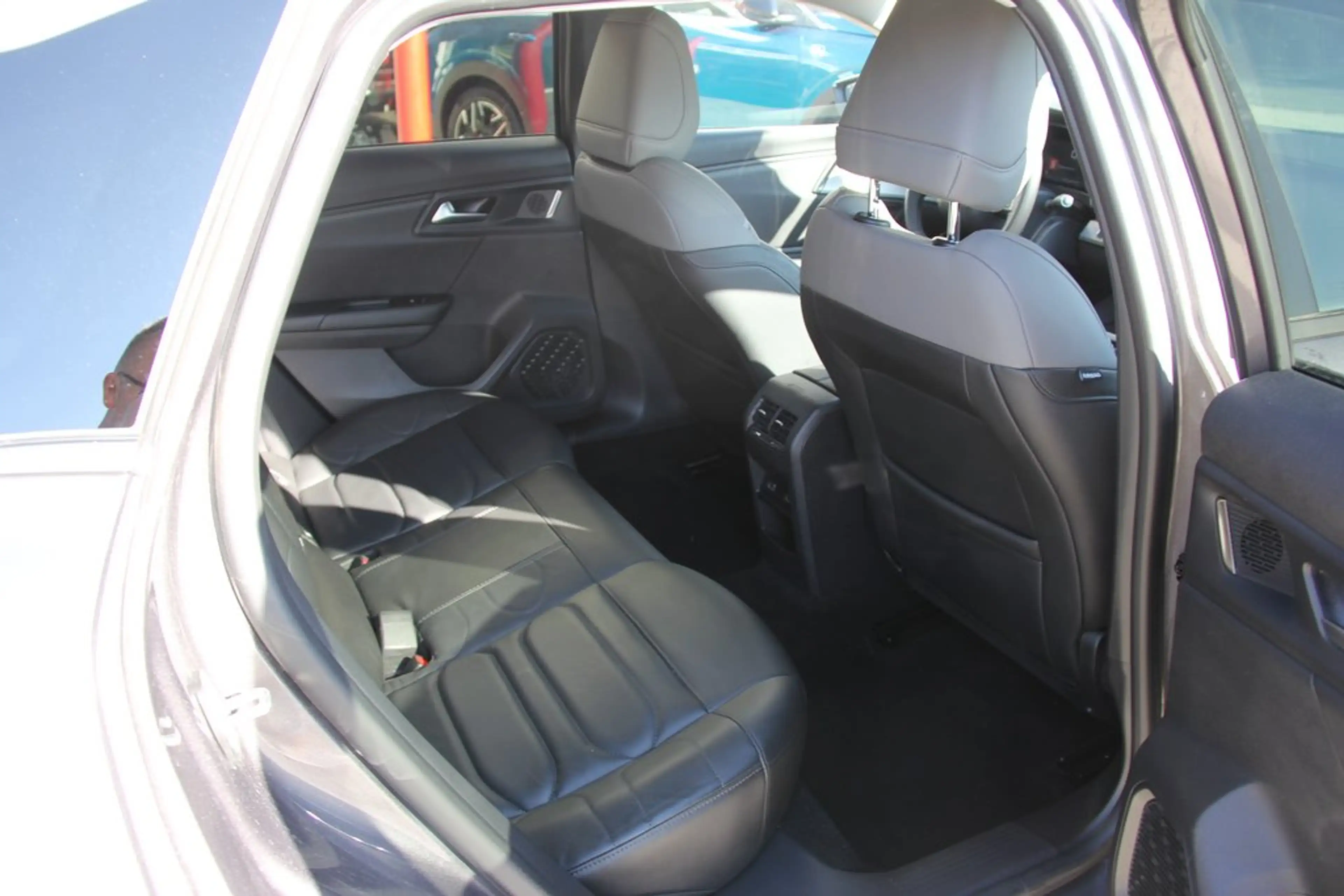 Citroen C5 X LED CAM 19Z TEILLEDER ADAPTempom HUD wireless — photo 5