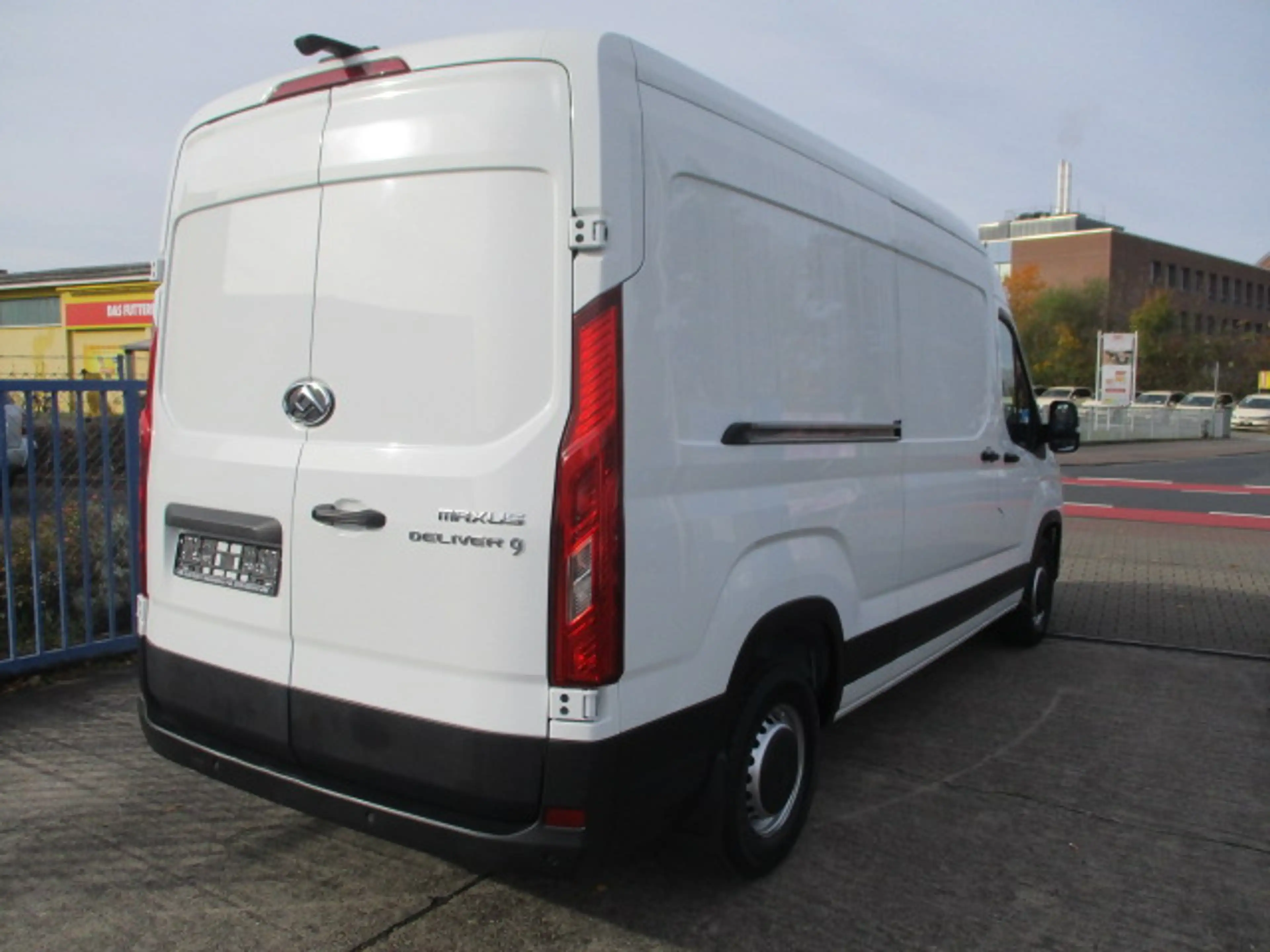 Maxus Deliver 9 2.0 Diesel. Euro 6. Kasten. Lang-Hoch. Wenig KM. — photo 4