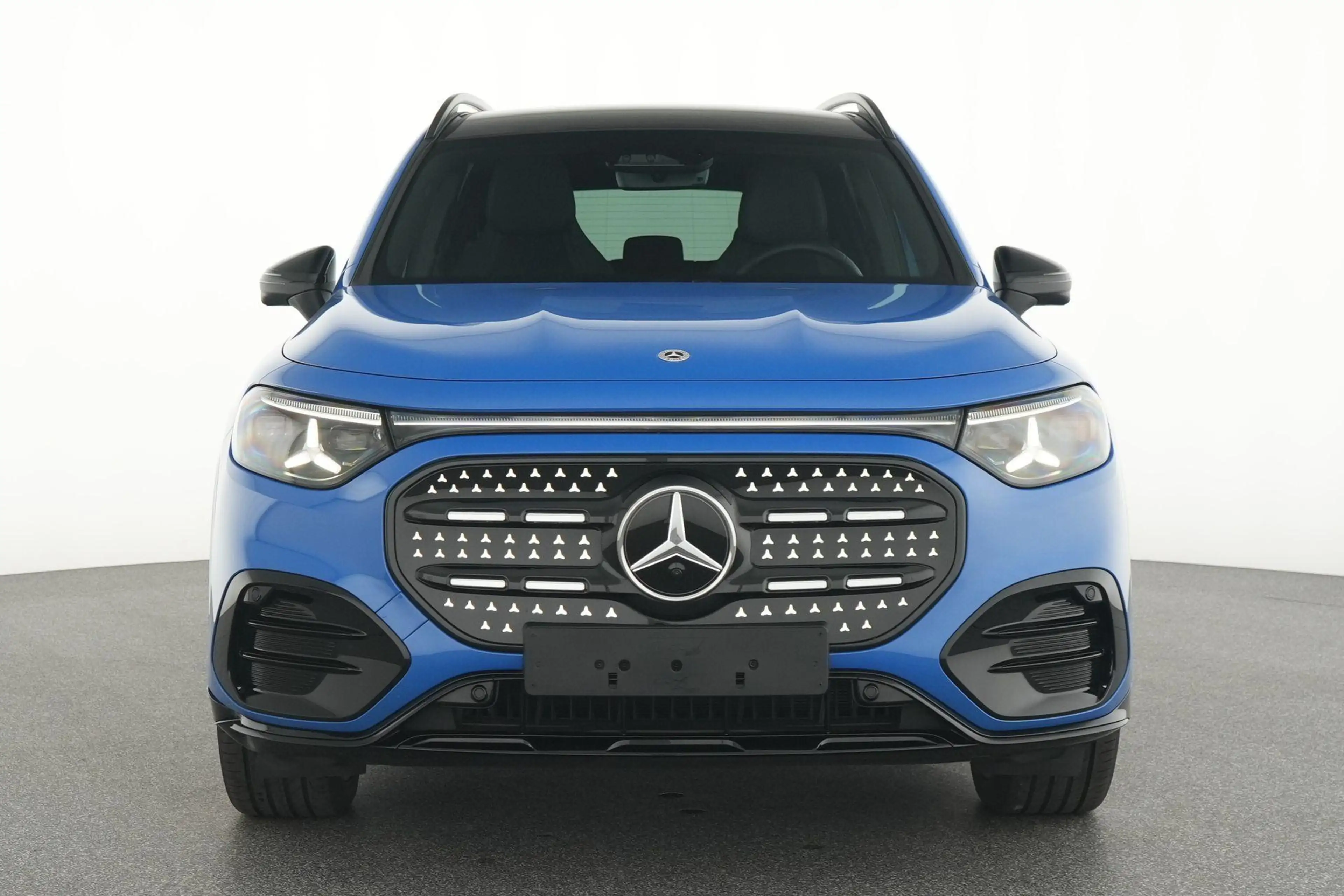 Mercedes-Benz GLB 250 250+ Sport Edition + MULTIBEAM LED + CARPLAY + PAN — photo 6