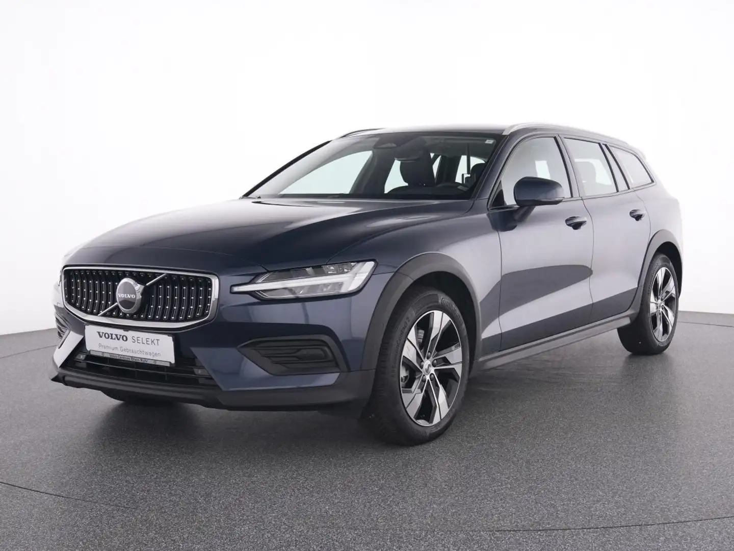 Volvo V60 Cross Country B4 Plus AWD +WP+FAP+VOC+IL+ Blauw - 2