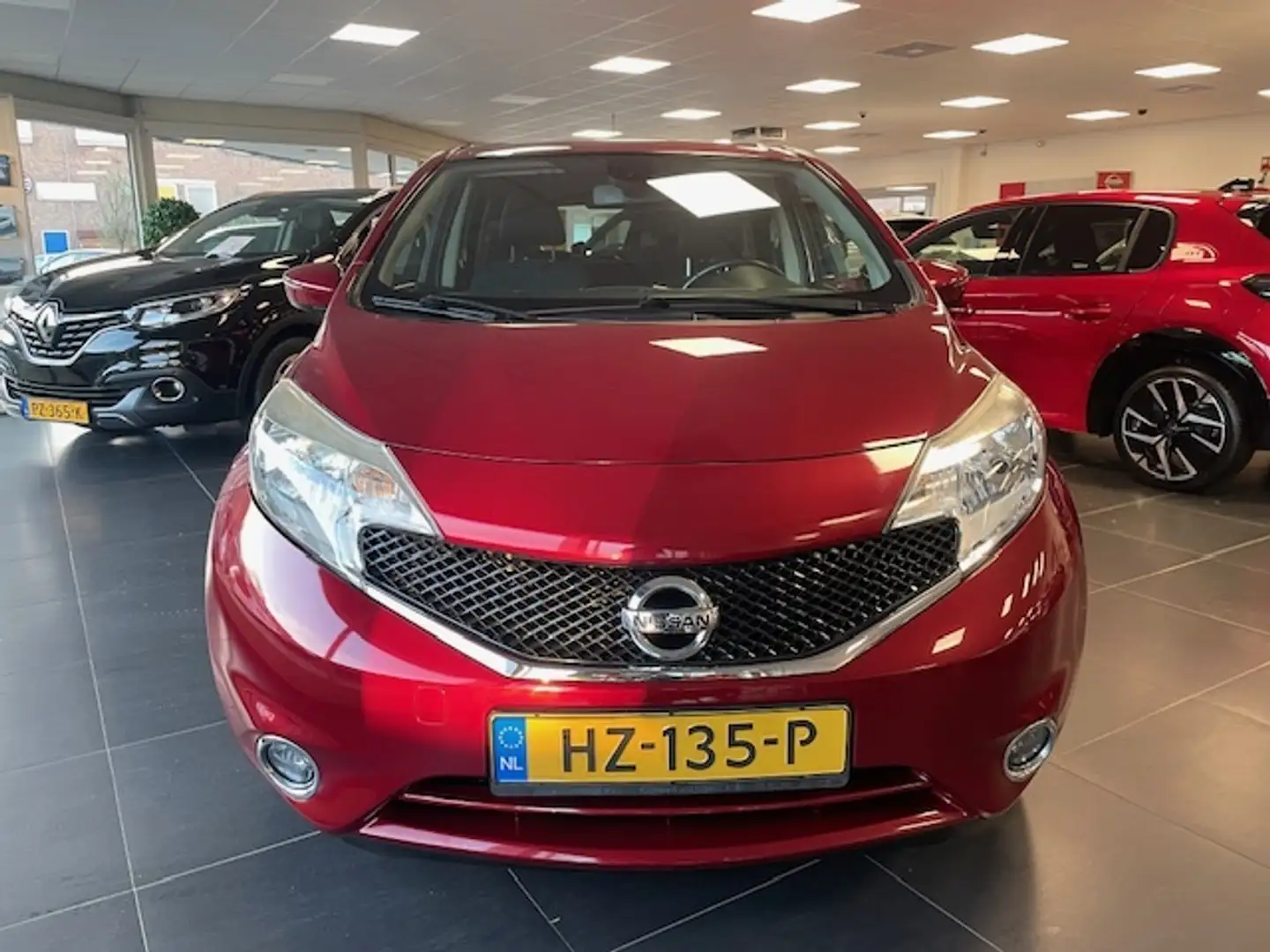 Nissan Note 1.2 Connect Edition Rojo - 2