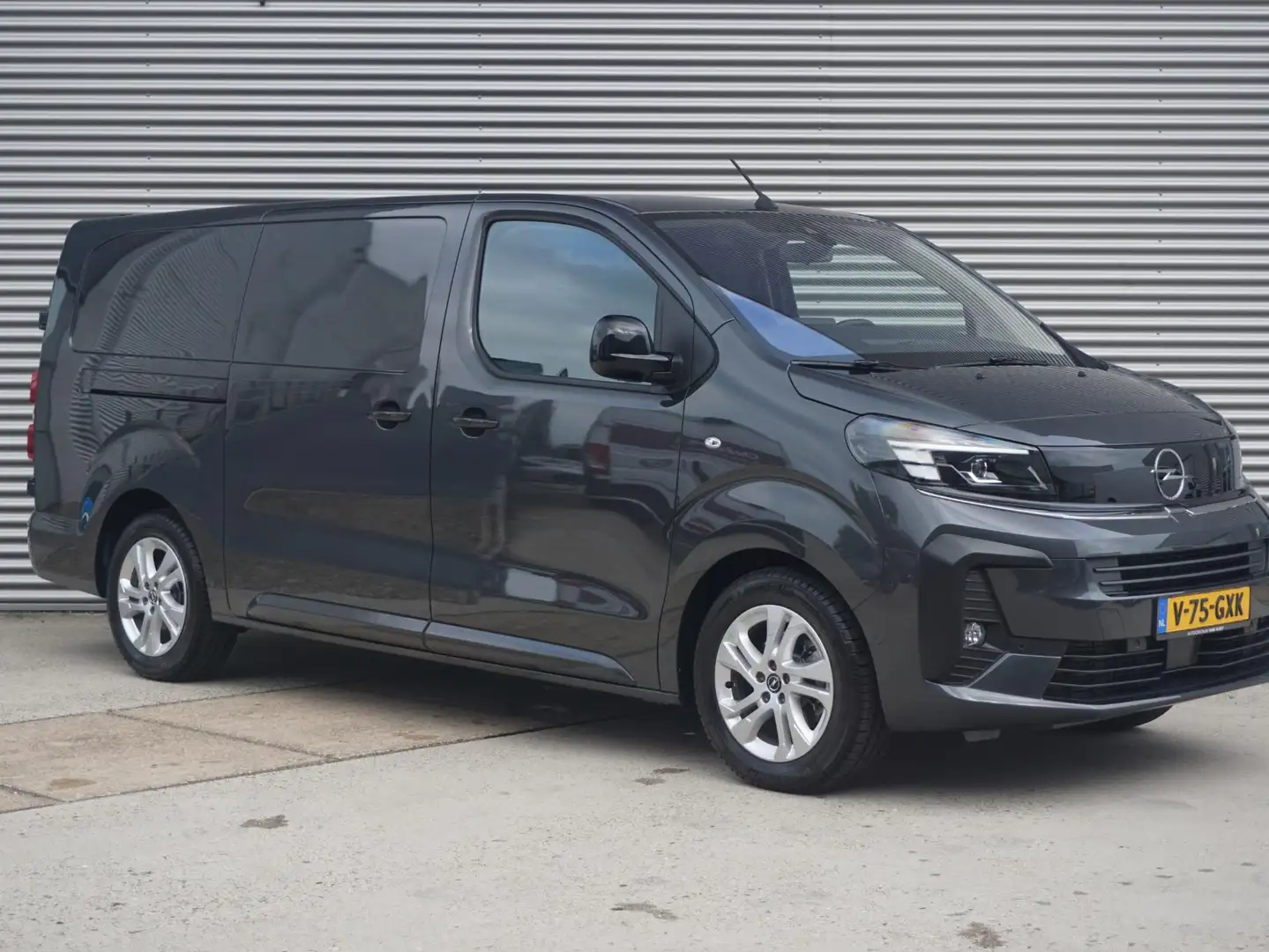 Opel Vivaro-e Electric L3 75 kWh | demonstratie auto | zeer luxe Gri - 2