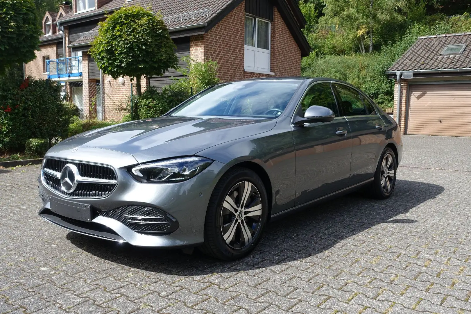Mercedes-Benz C 200 Avantgarde, Distronic Plus, Totwinkel Grau - 1