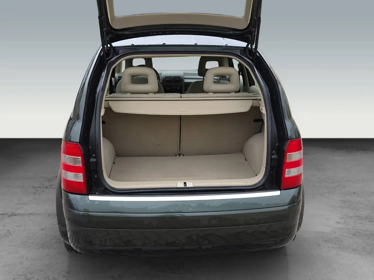 Audi A2 1.4, foto 11
