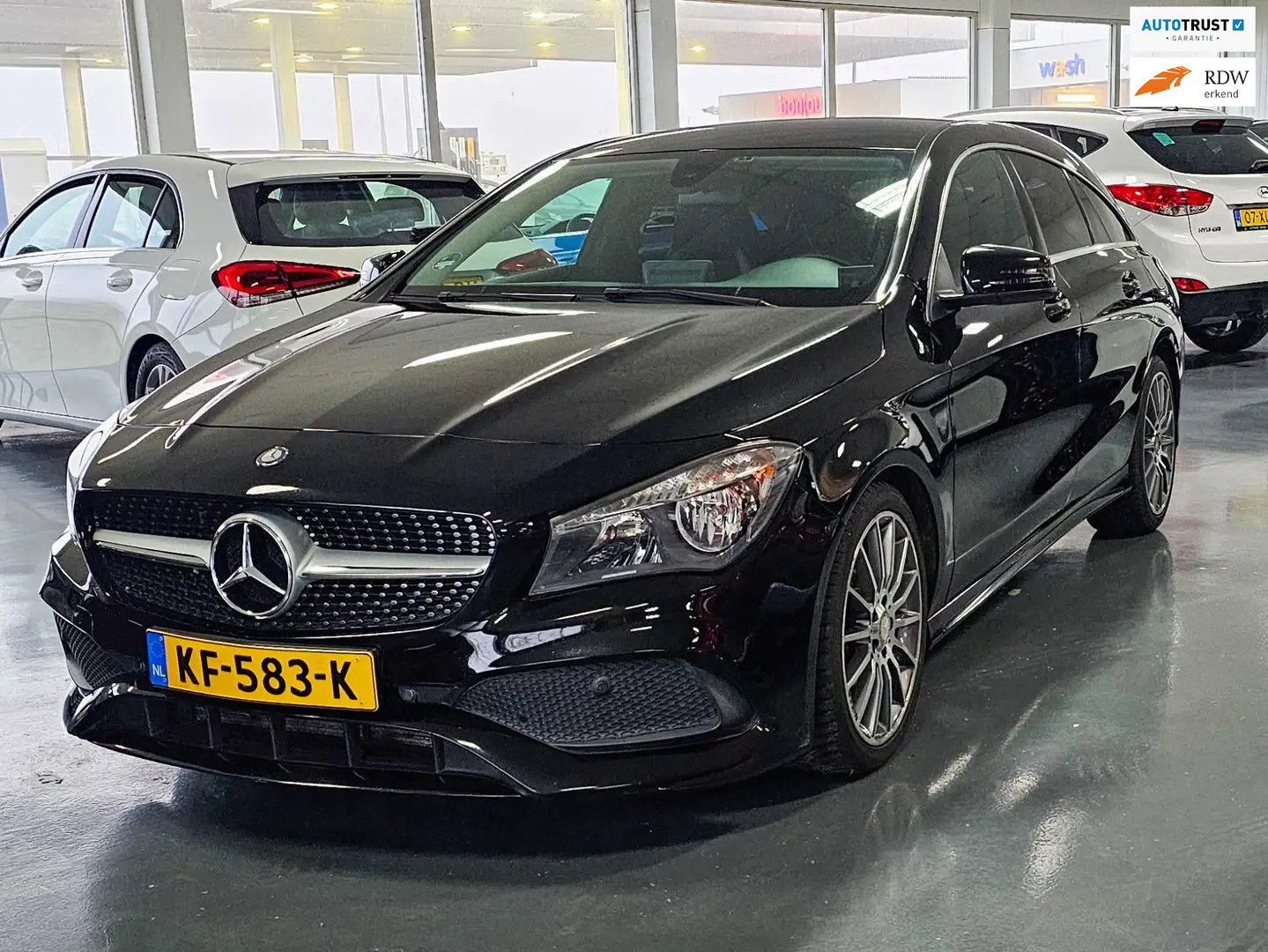 Mercedes-Benz CLA 200 Shooting Brake AMG Nero - 1