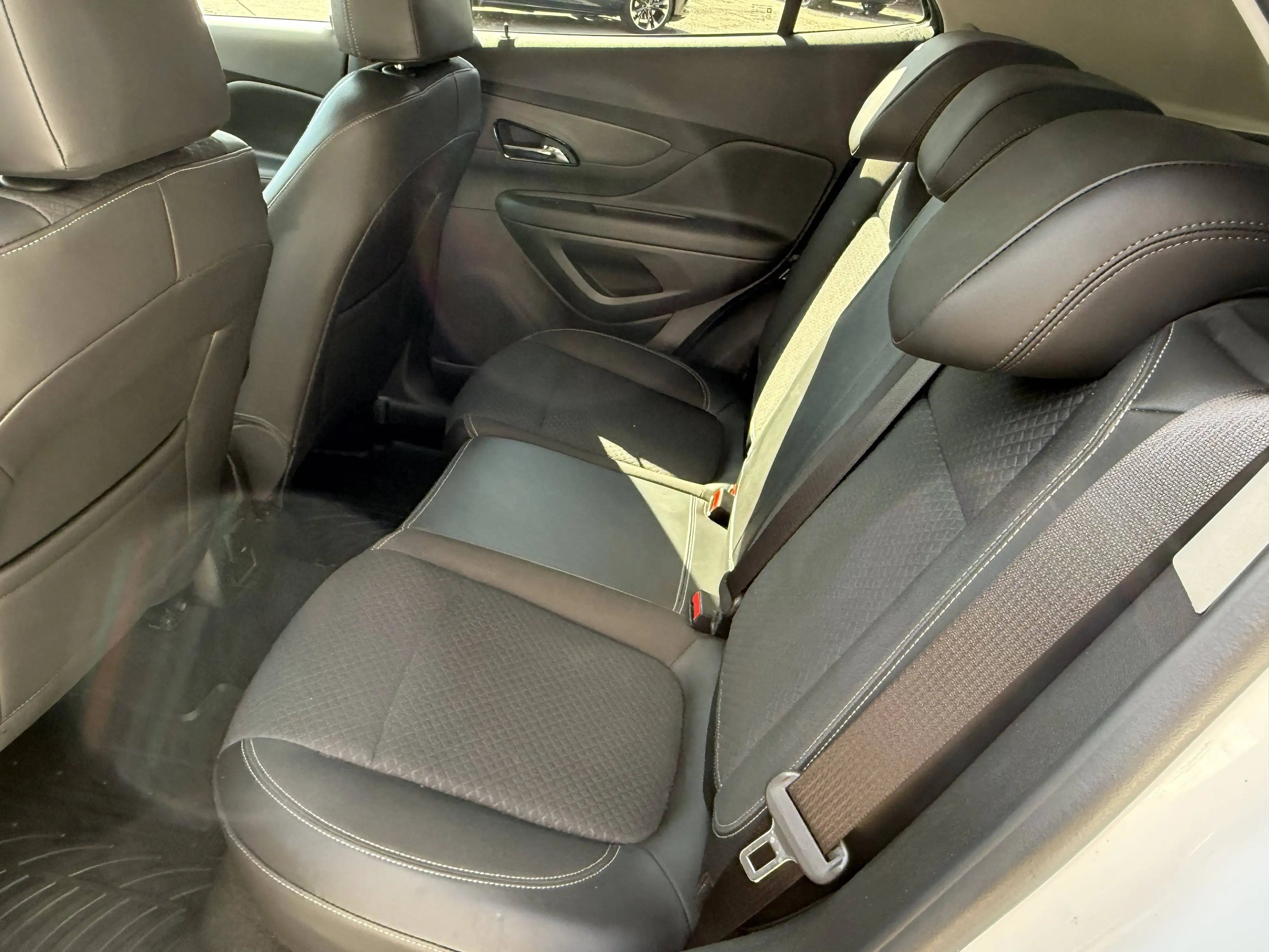 Opel Mokka X 1,6 CDTI Design Line Start/Stop System — photo 8