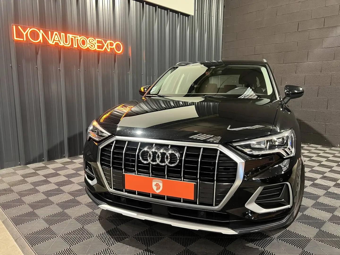 Audi Q3 II 35 TDI 150ch Design S tronic 7 Noir - 2