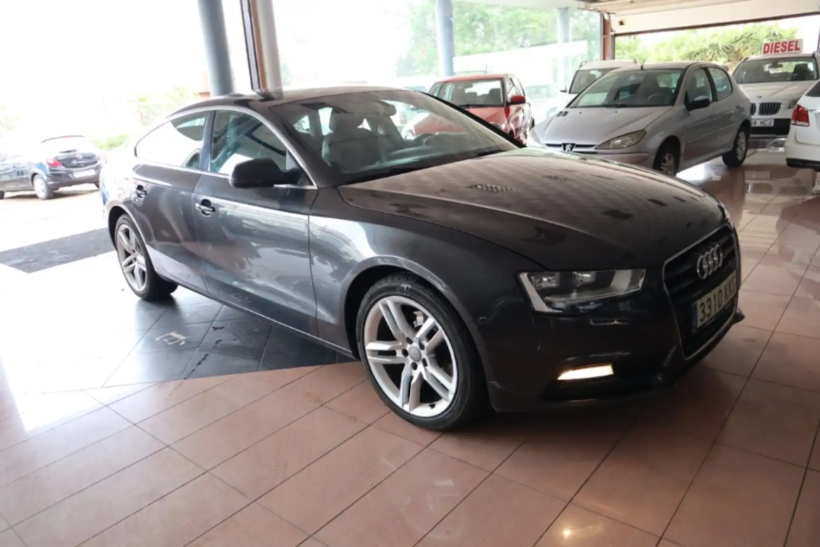 Audi A5 Sportback 2.0TDI 150 Gris - 2