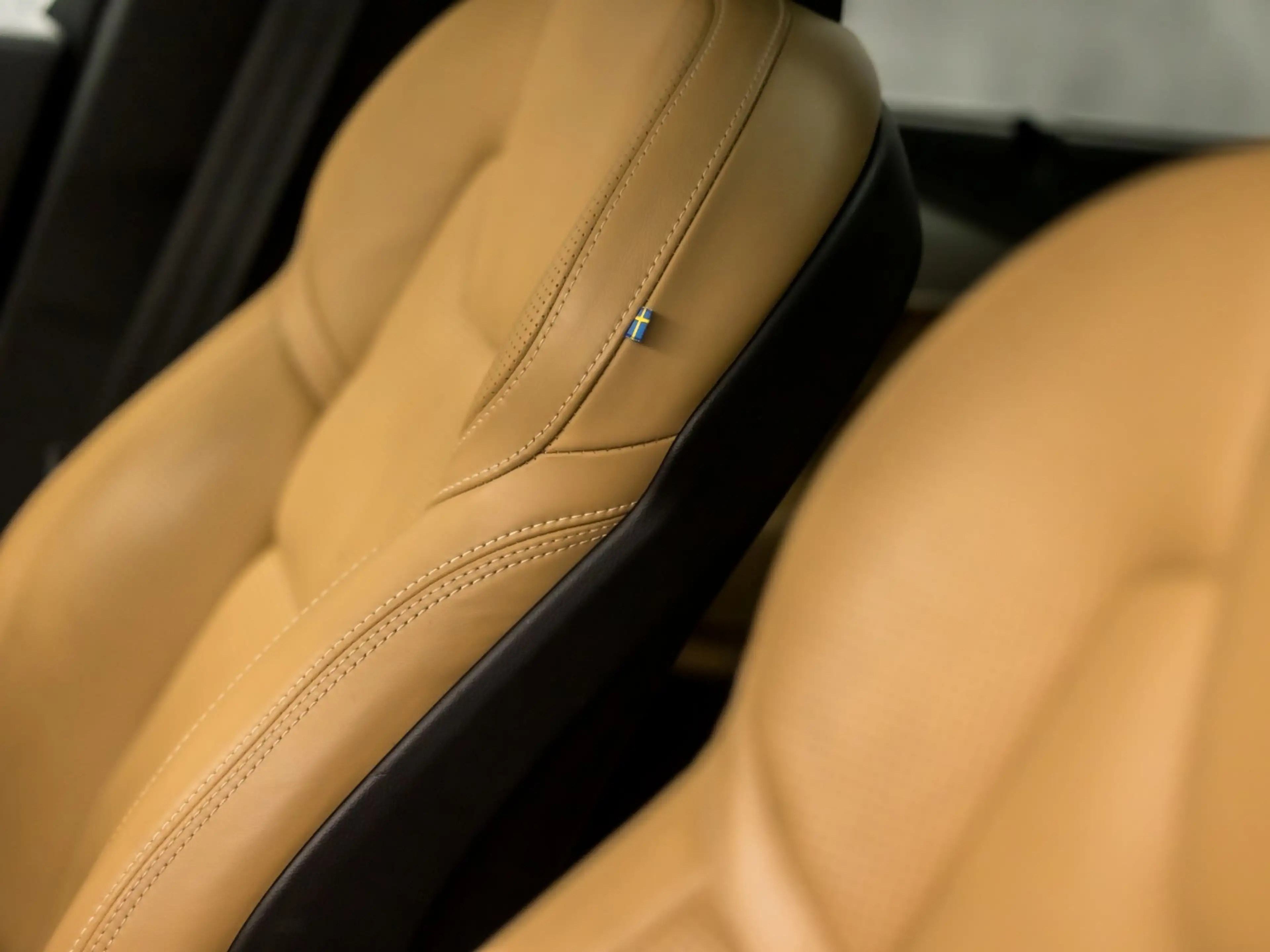 Volvo XC90 2.0 T8 Twin Engine AWD Inscription 7 Persoons 408P — photo 39