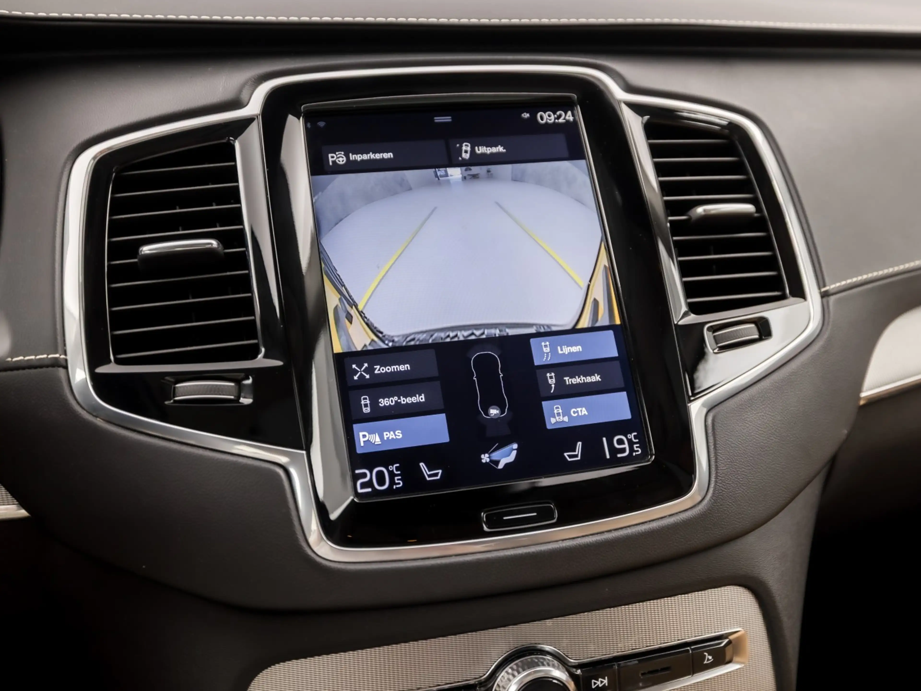 Volvo XC90 2.0 T8 Twin Engine AWD Inscription 7 Persoons 408P — photo 21