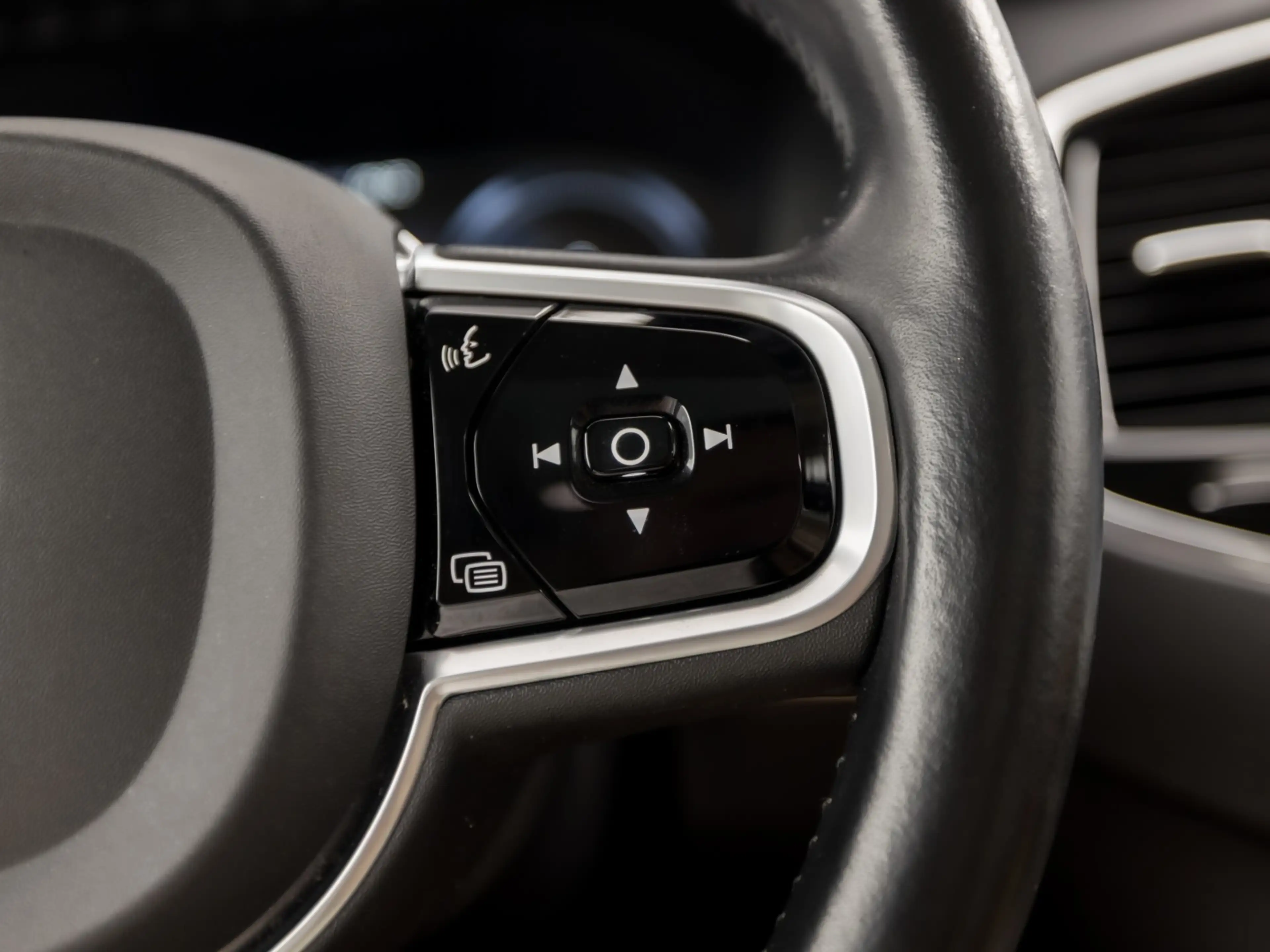 Volvo XC90 2.0 T8 Twin Engine AWD Inscription 7 Persoons 408P — photo 25