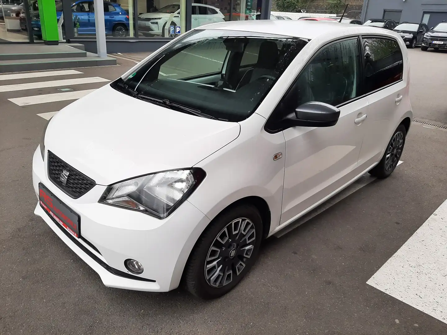 SEAT Mii Chic *Ihr Seat Vertragspartner* Blanc - 1