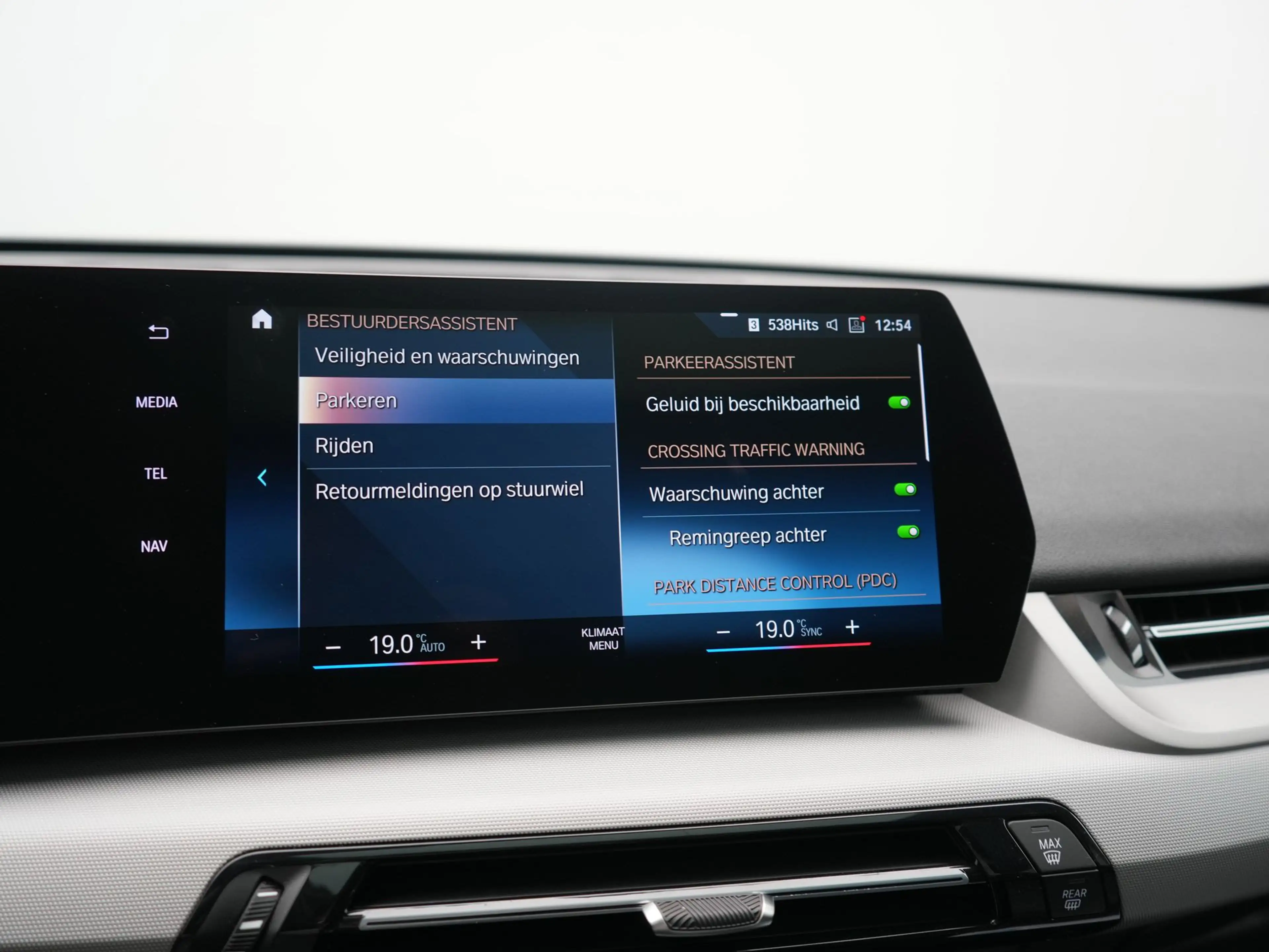 BMW iX1 xDrive30 67 kWh 313pk Dealer O.H | Panodak | Camer — photo 31