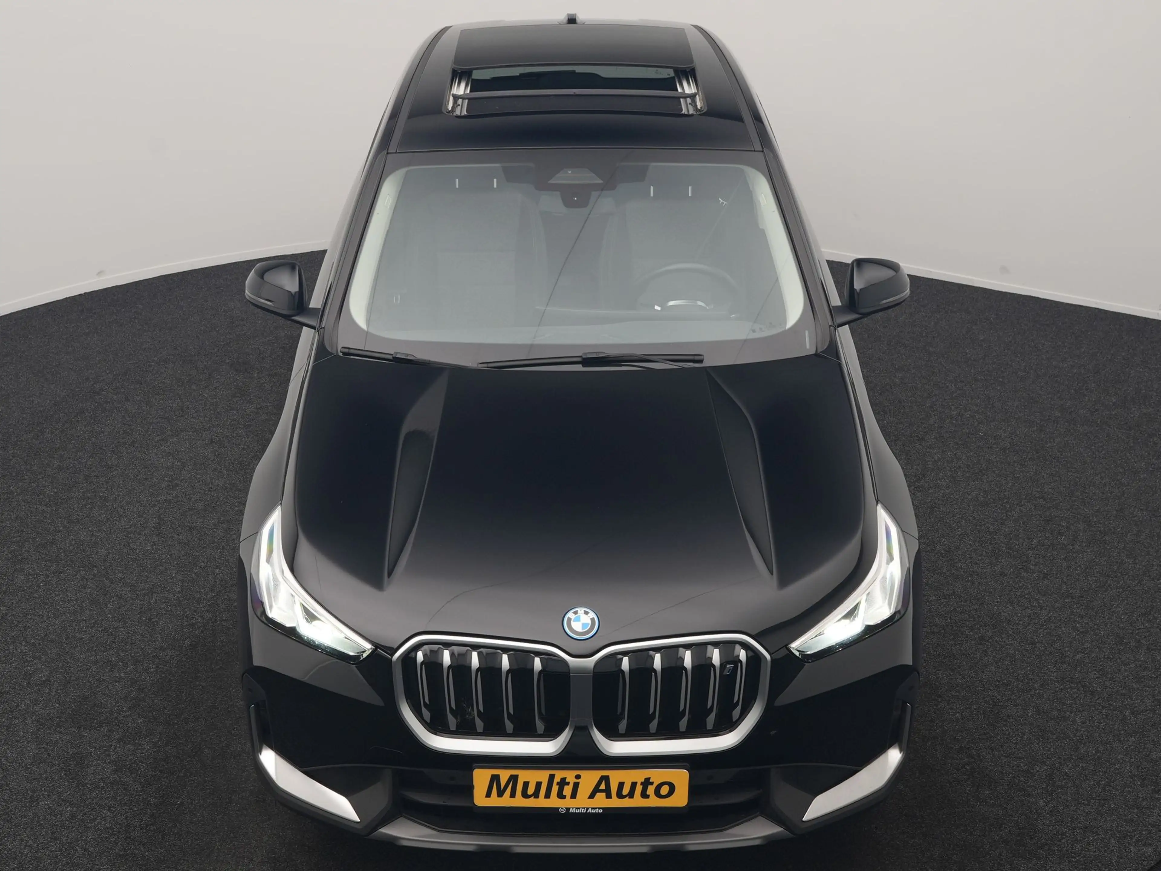BMW iX1 xDrive30 67 kWh 313pk Dealer O.H | Panodak | Camer — photo 33