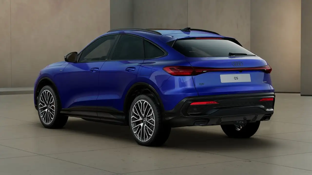 Audi Q5 Sportback e-hybrid UPE 94.255 Edition one AHK 3