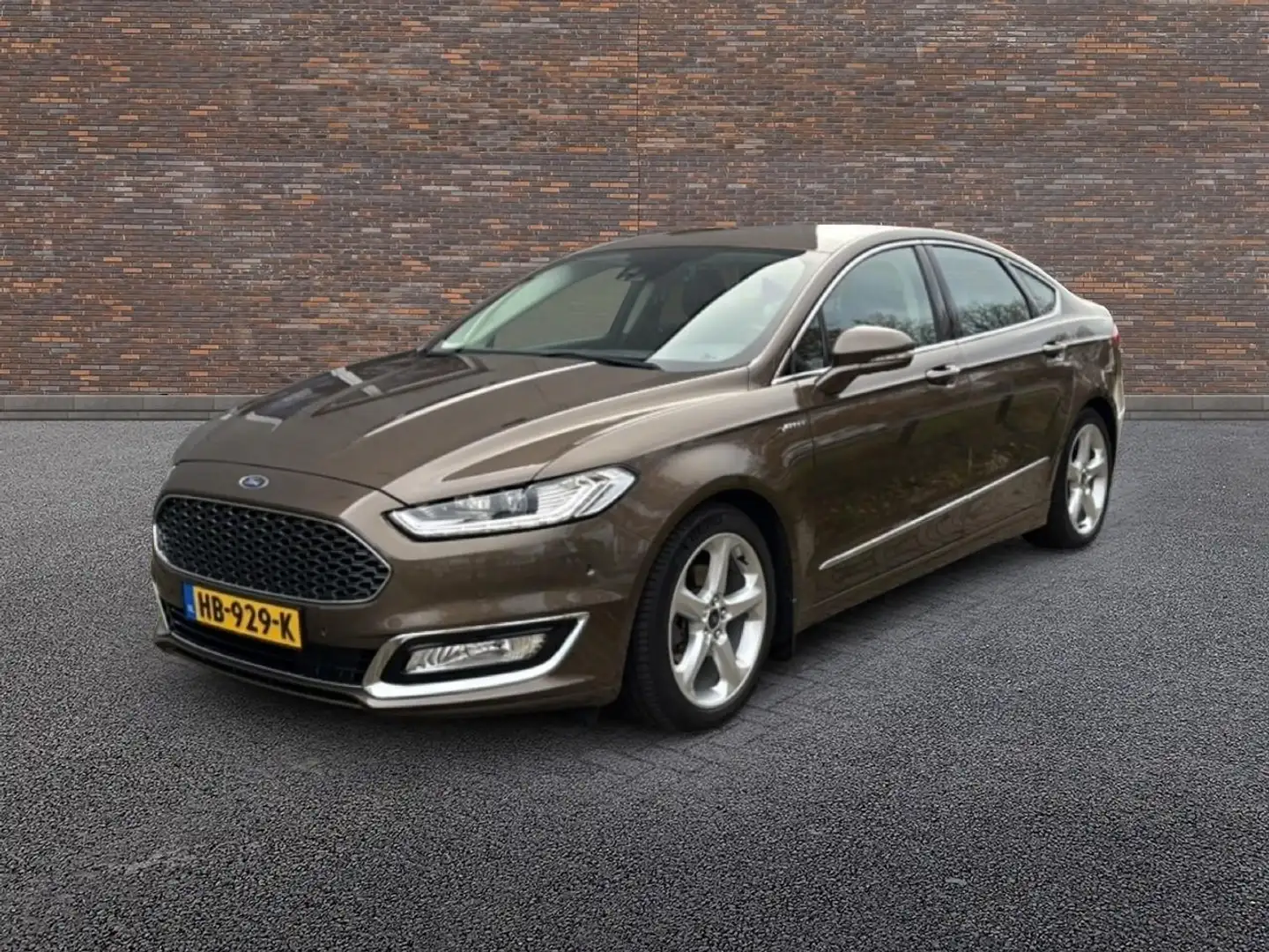 Ford Mondeo 2.0 TDCi Vignale LEDER XENON NW.RIEM Brun - 2